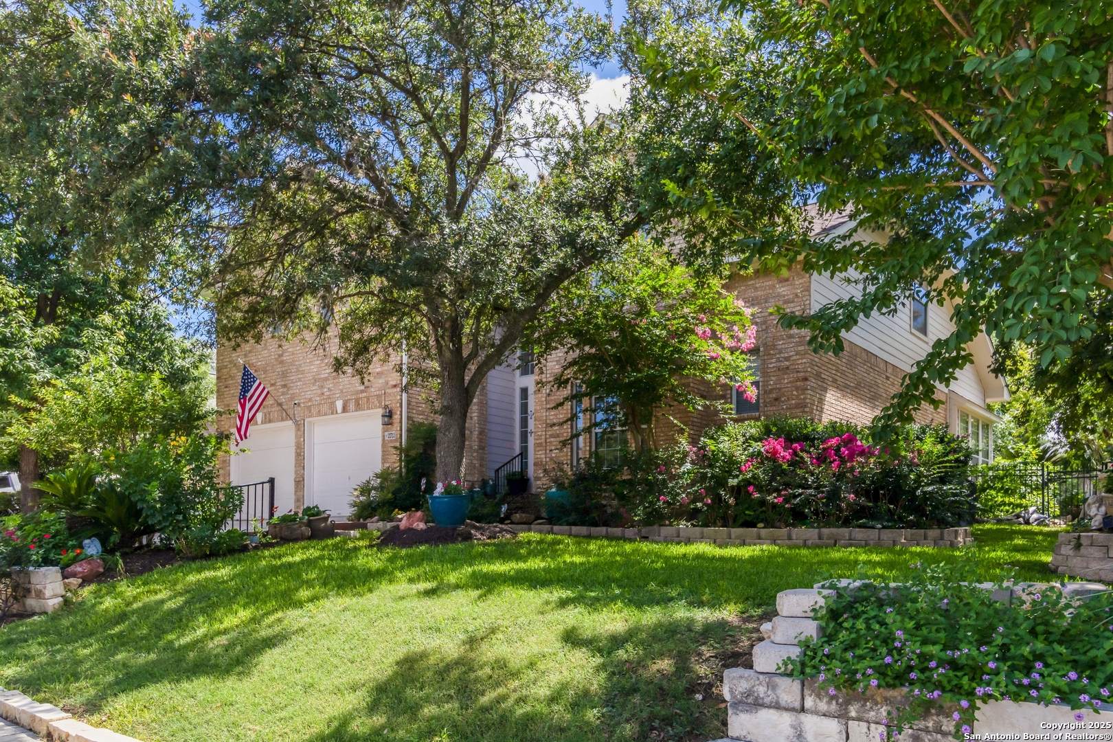 21712 Hyerwood
