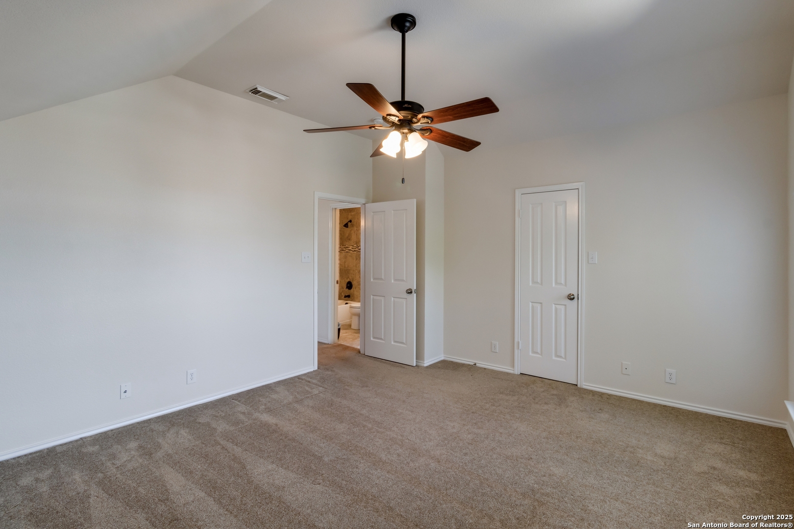 21712 Hyerwood