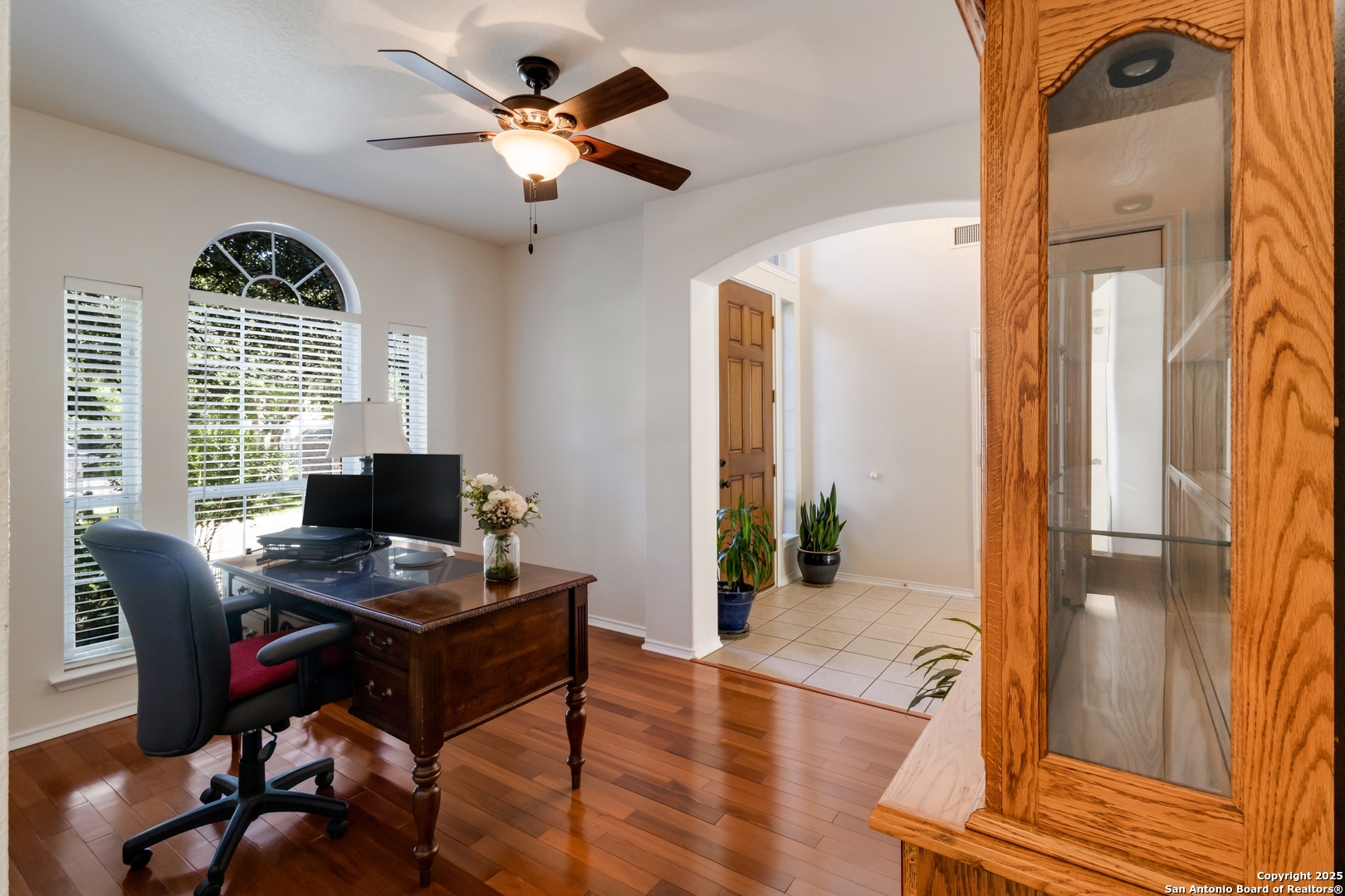 21712 Hyerwood