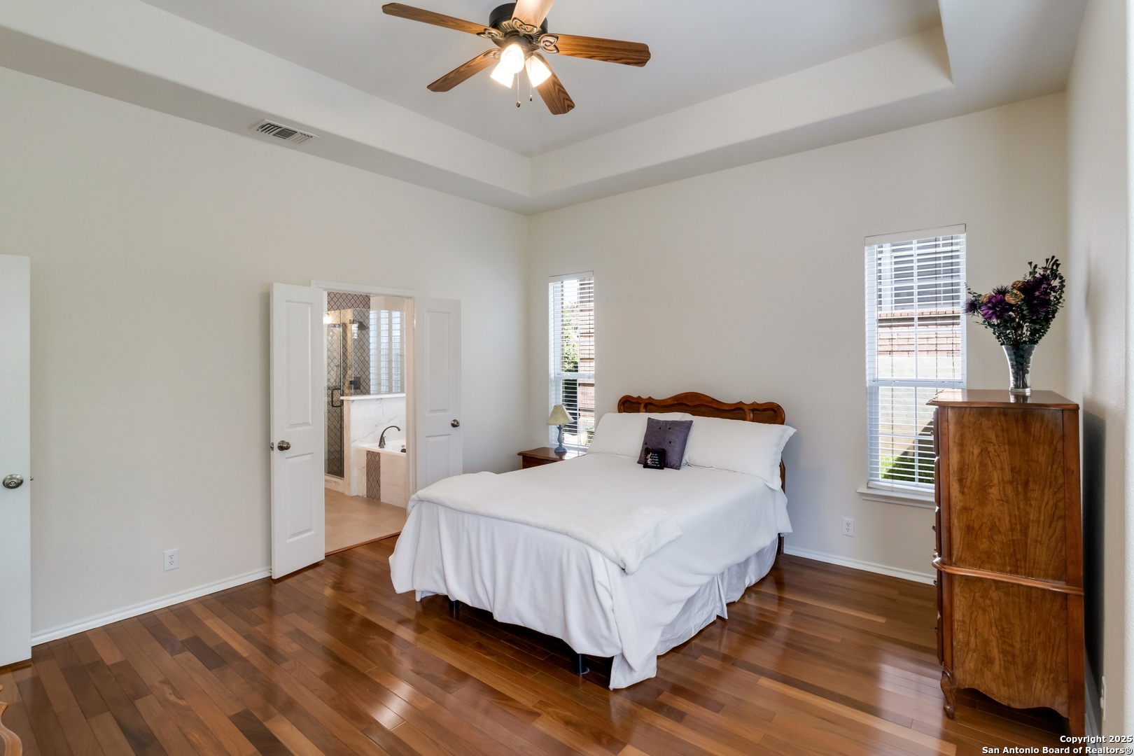 21712 Hyerwood