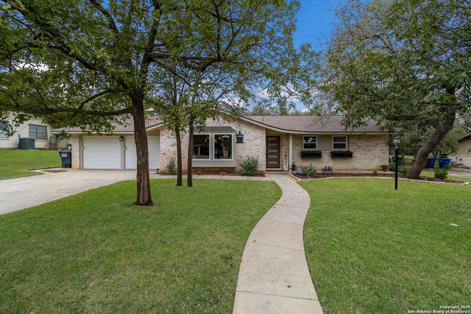 14310 Oak Shadows