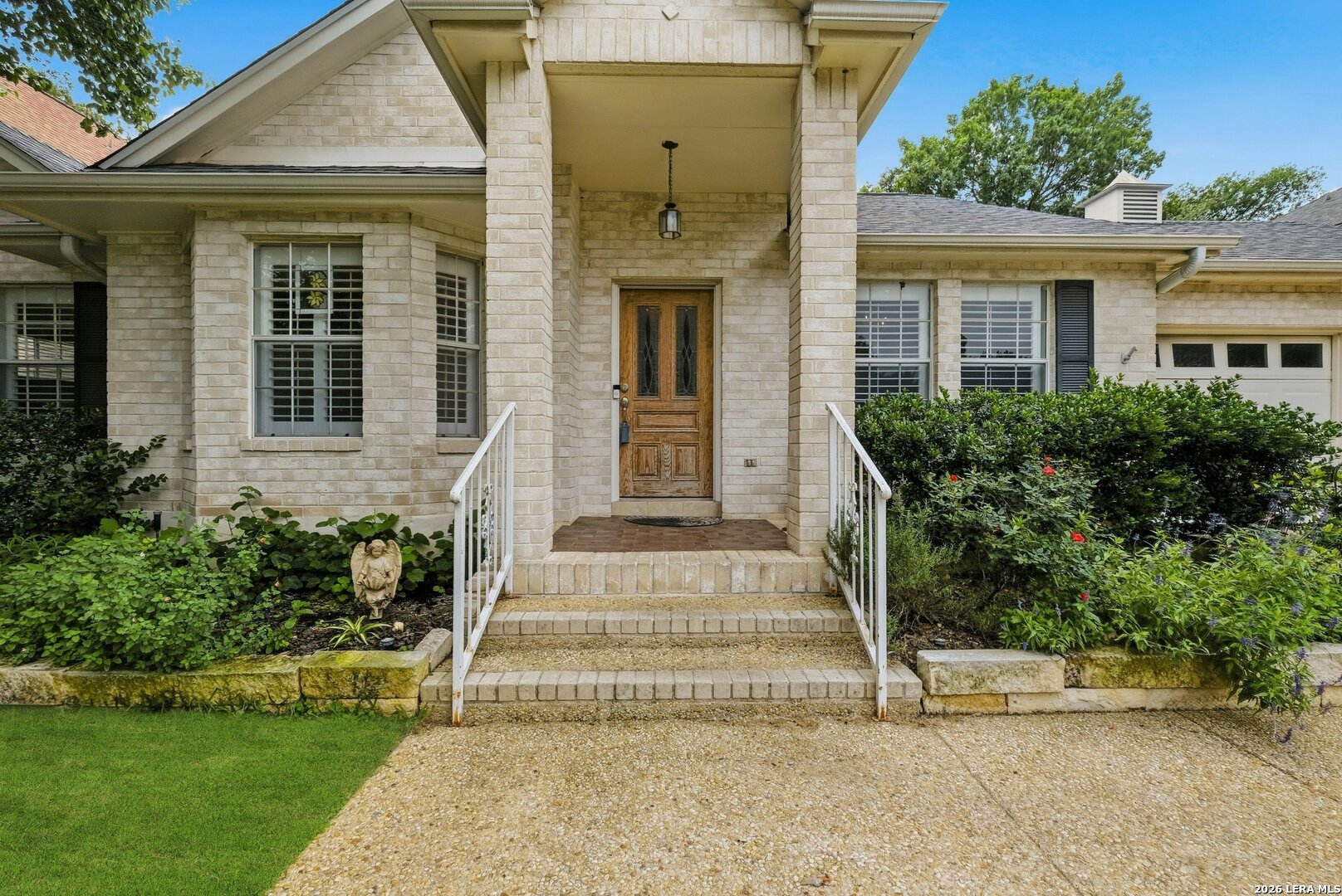 2206 Deerfield Wood
