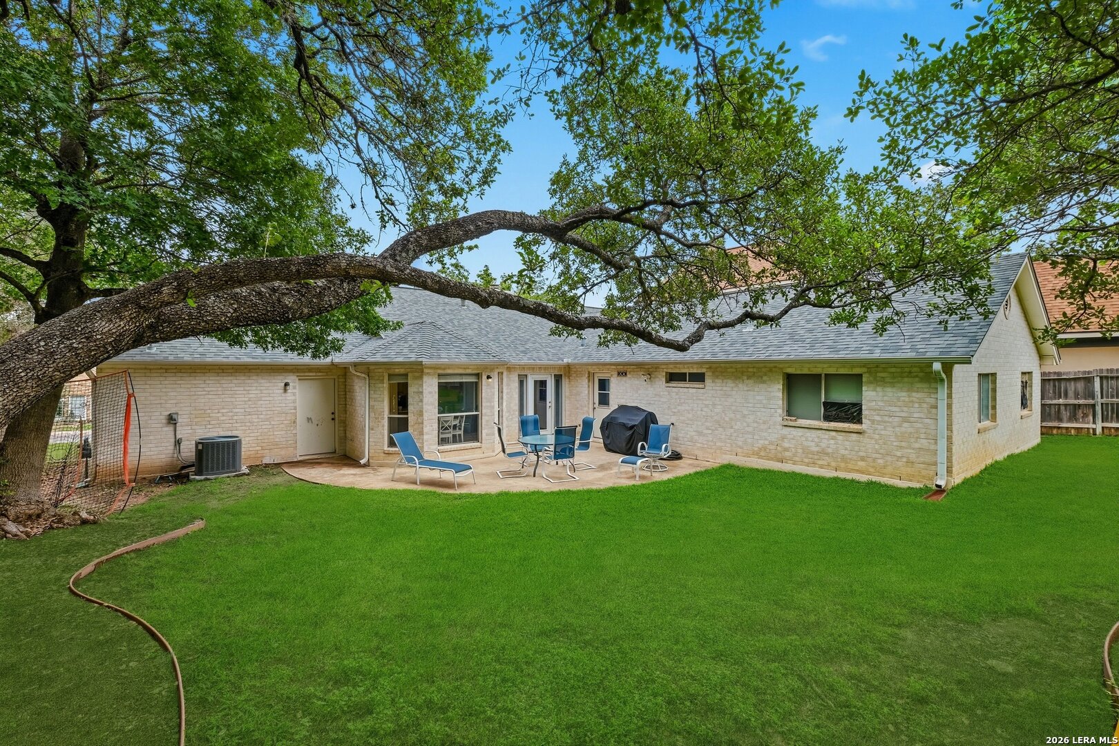 2206 Deerfield Wood