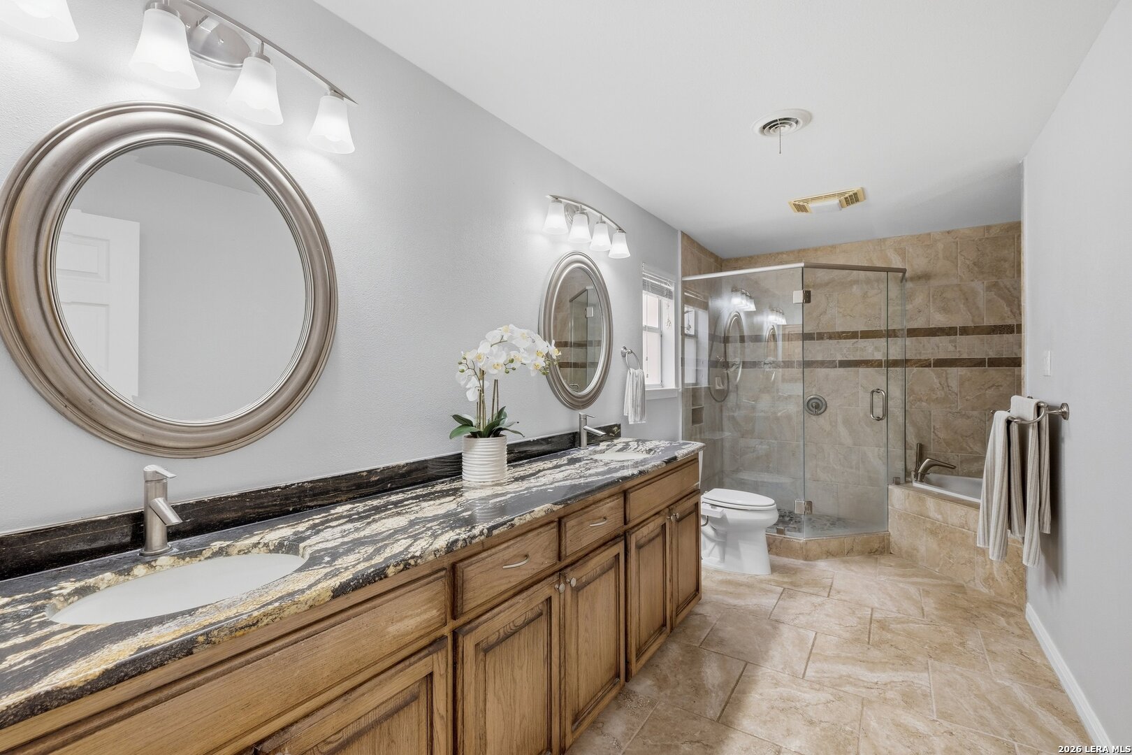 2206 Deerfield Wood