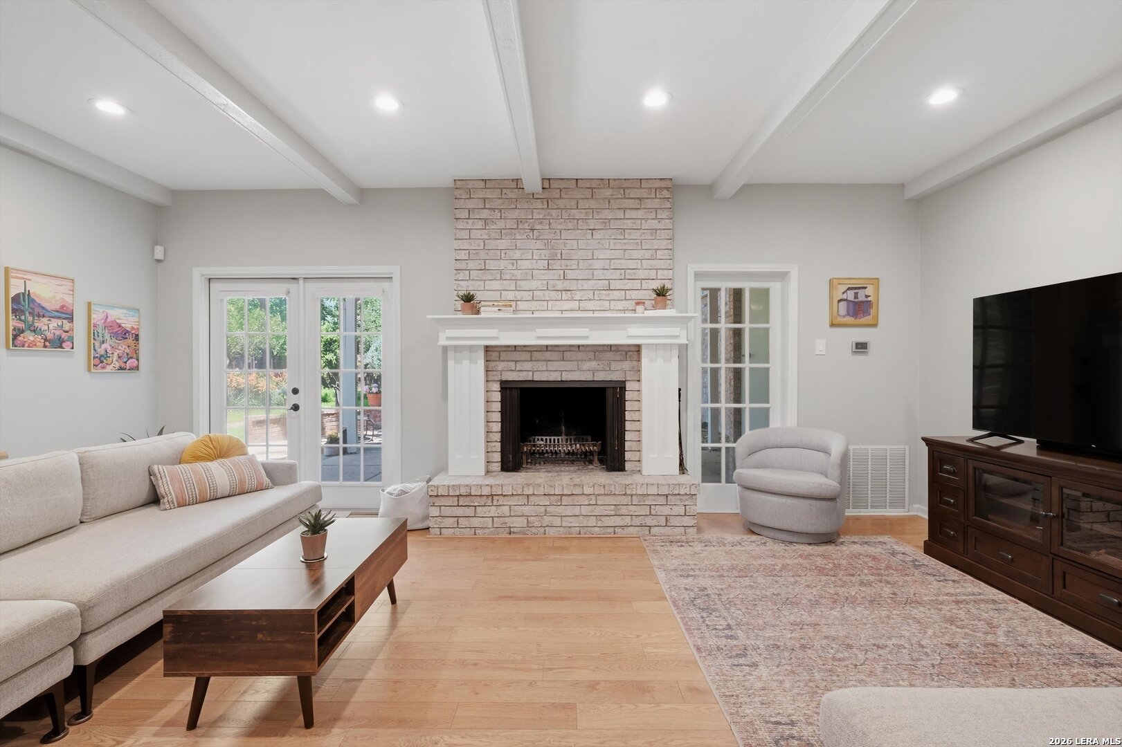 407 FANTASIA ST