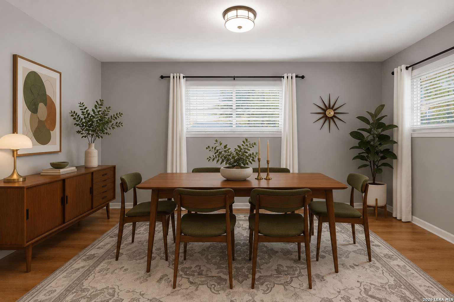 407 FANTASIA ST