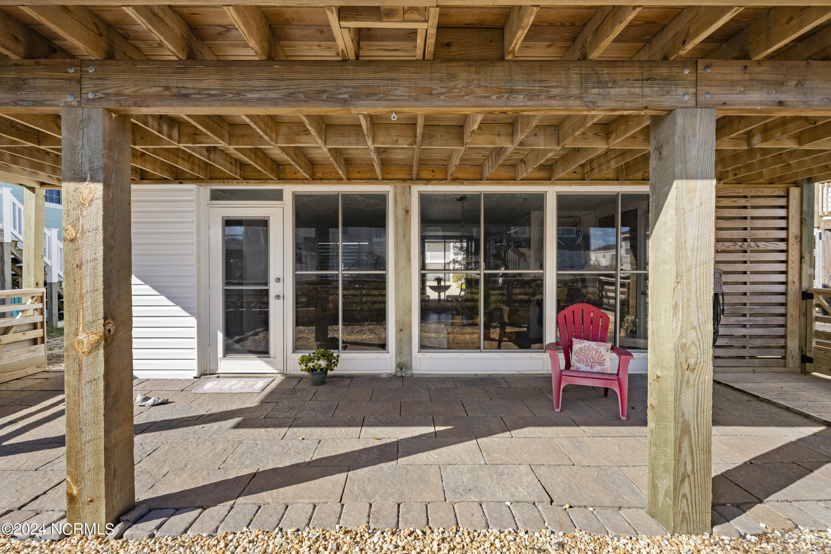 1310 N Topsail Drive