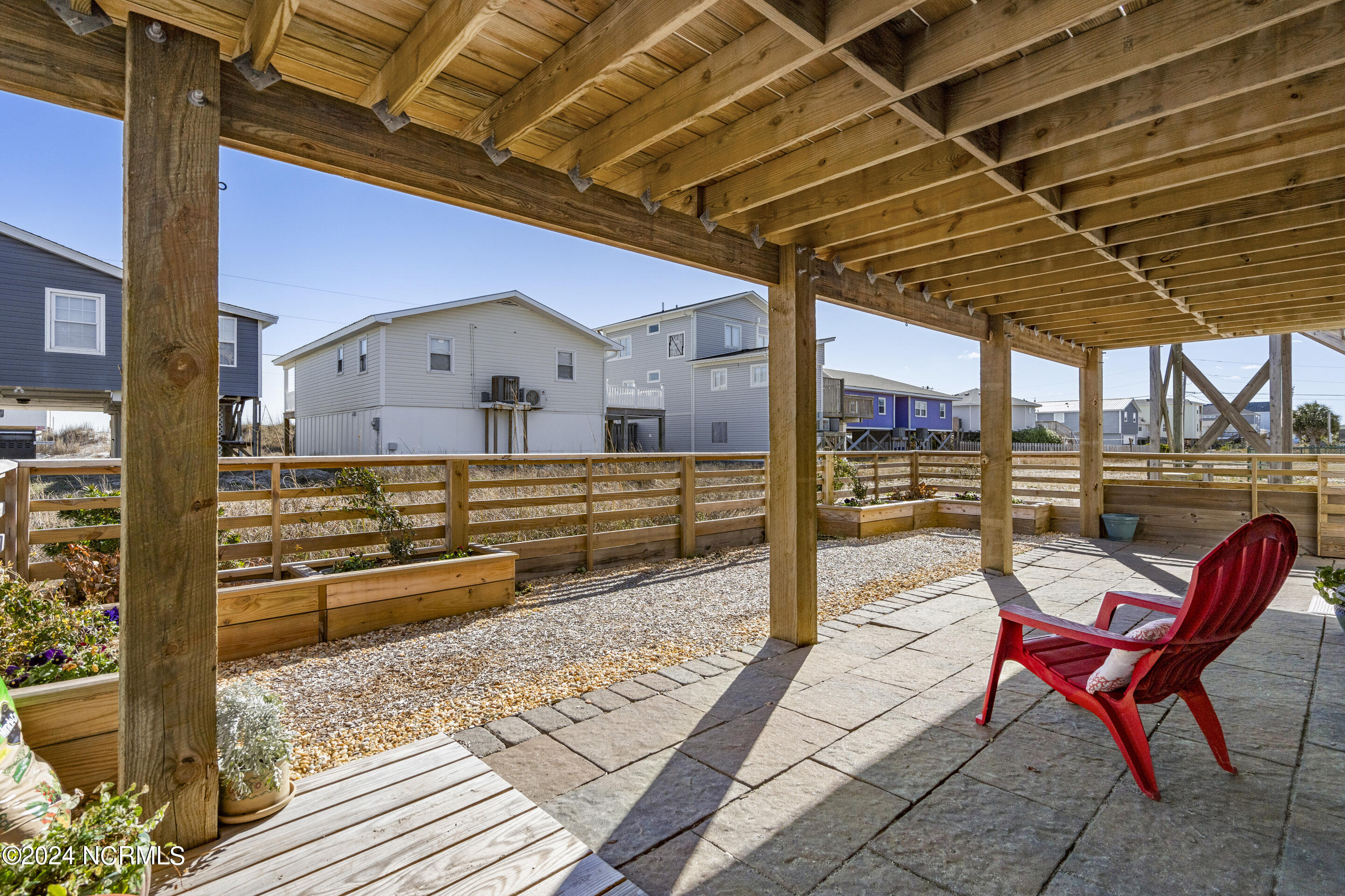 1310 N Topsail Drive