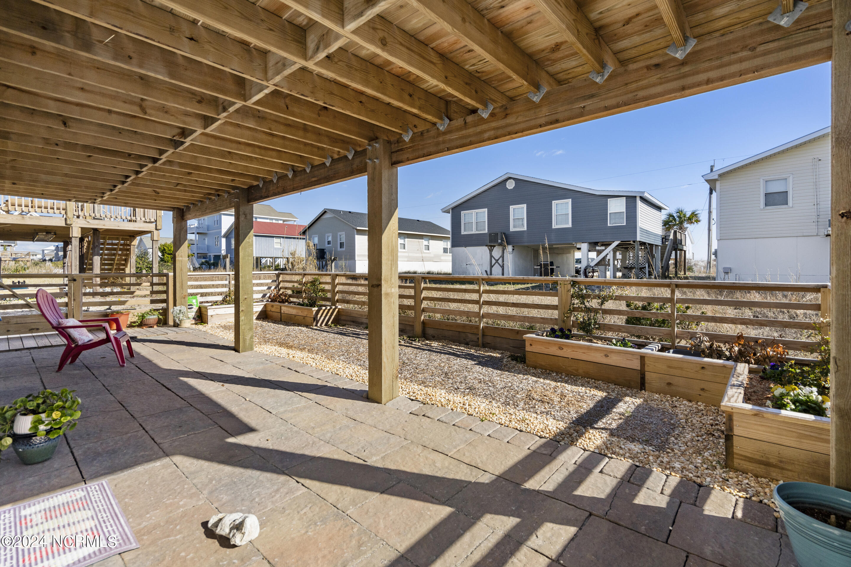 1310 N Topsail Drive