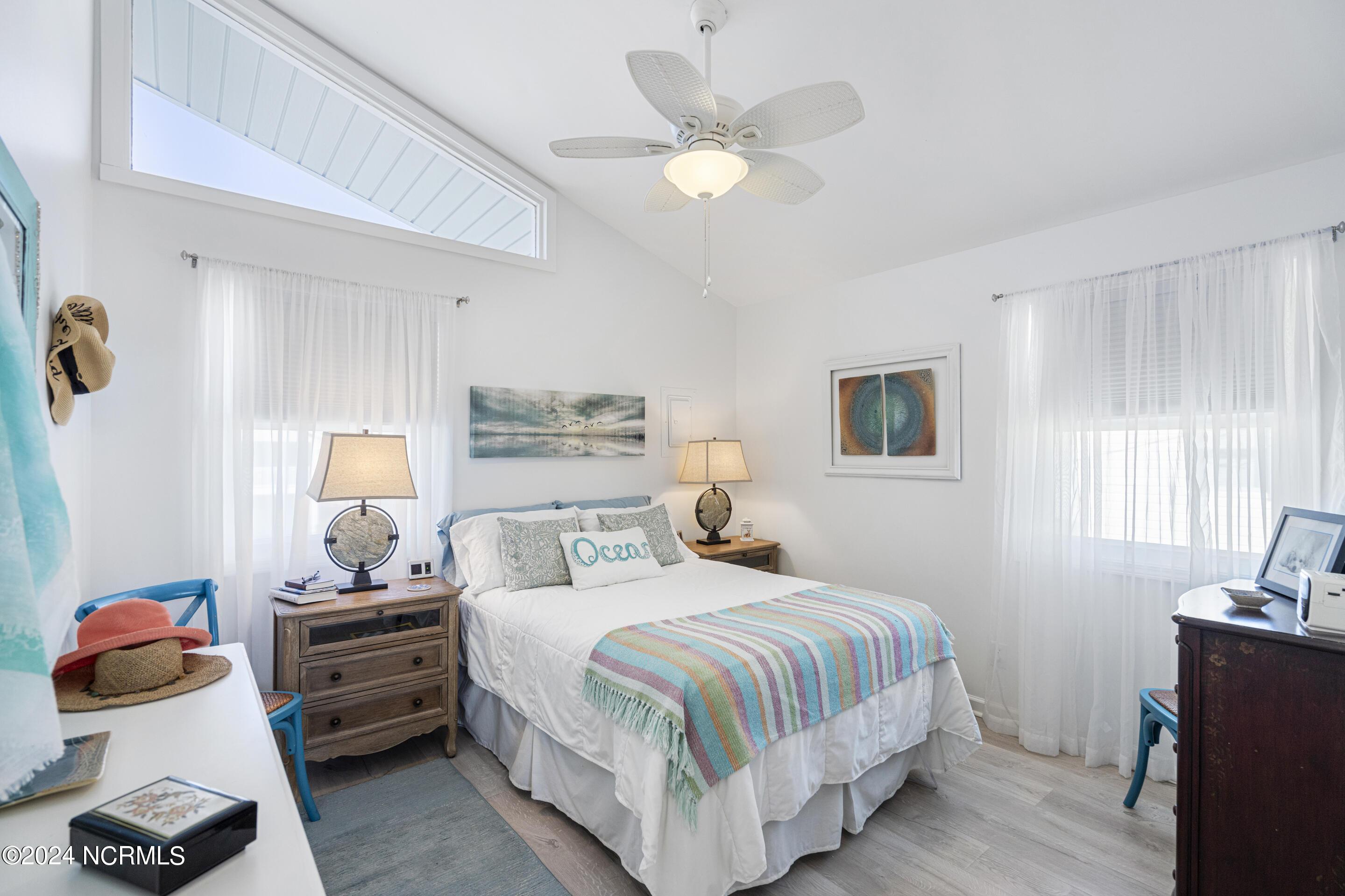 1310 N Topsail Drive