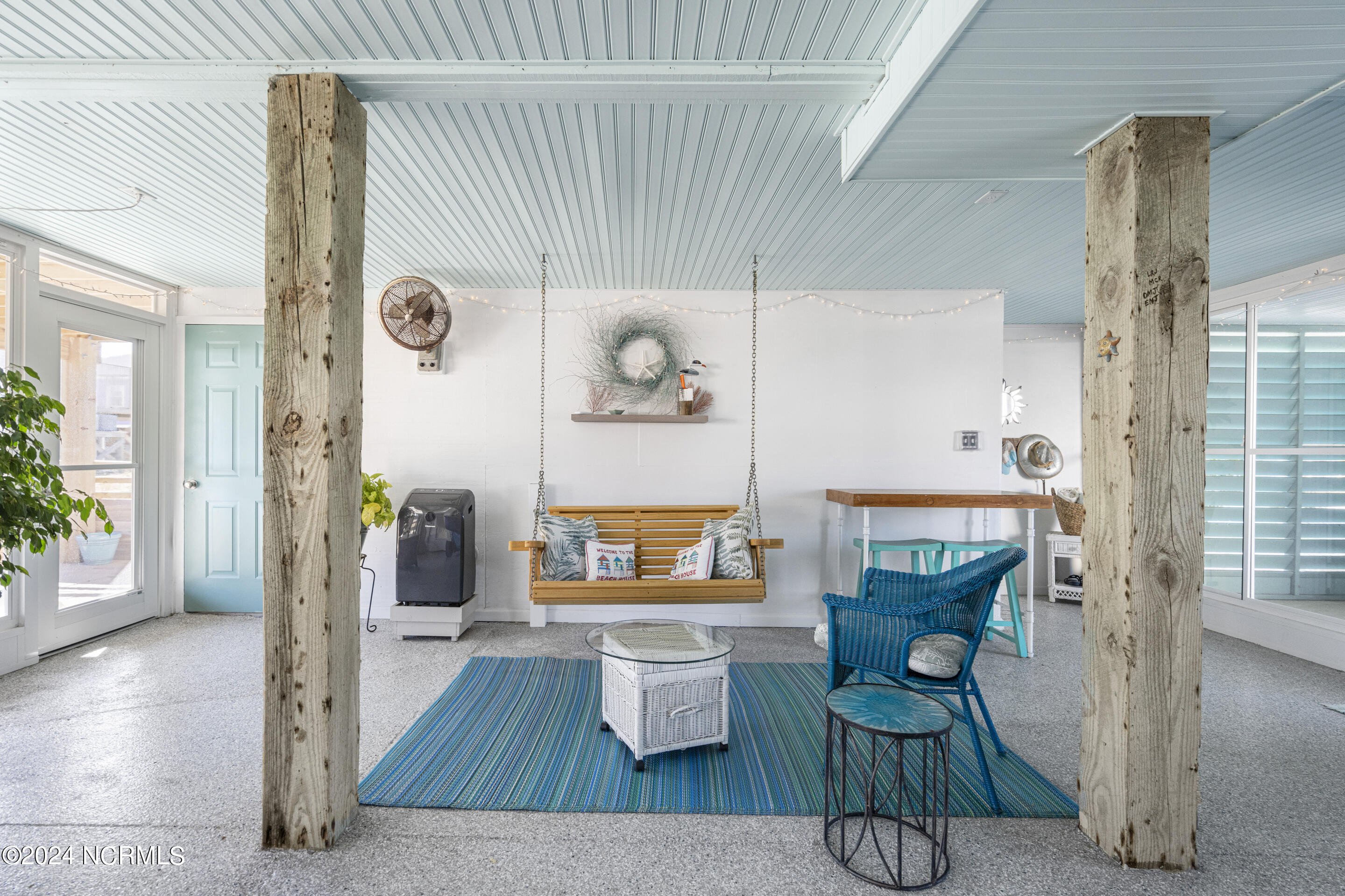 1310 N Topsail Drive