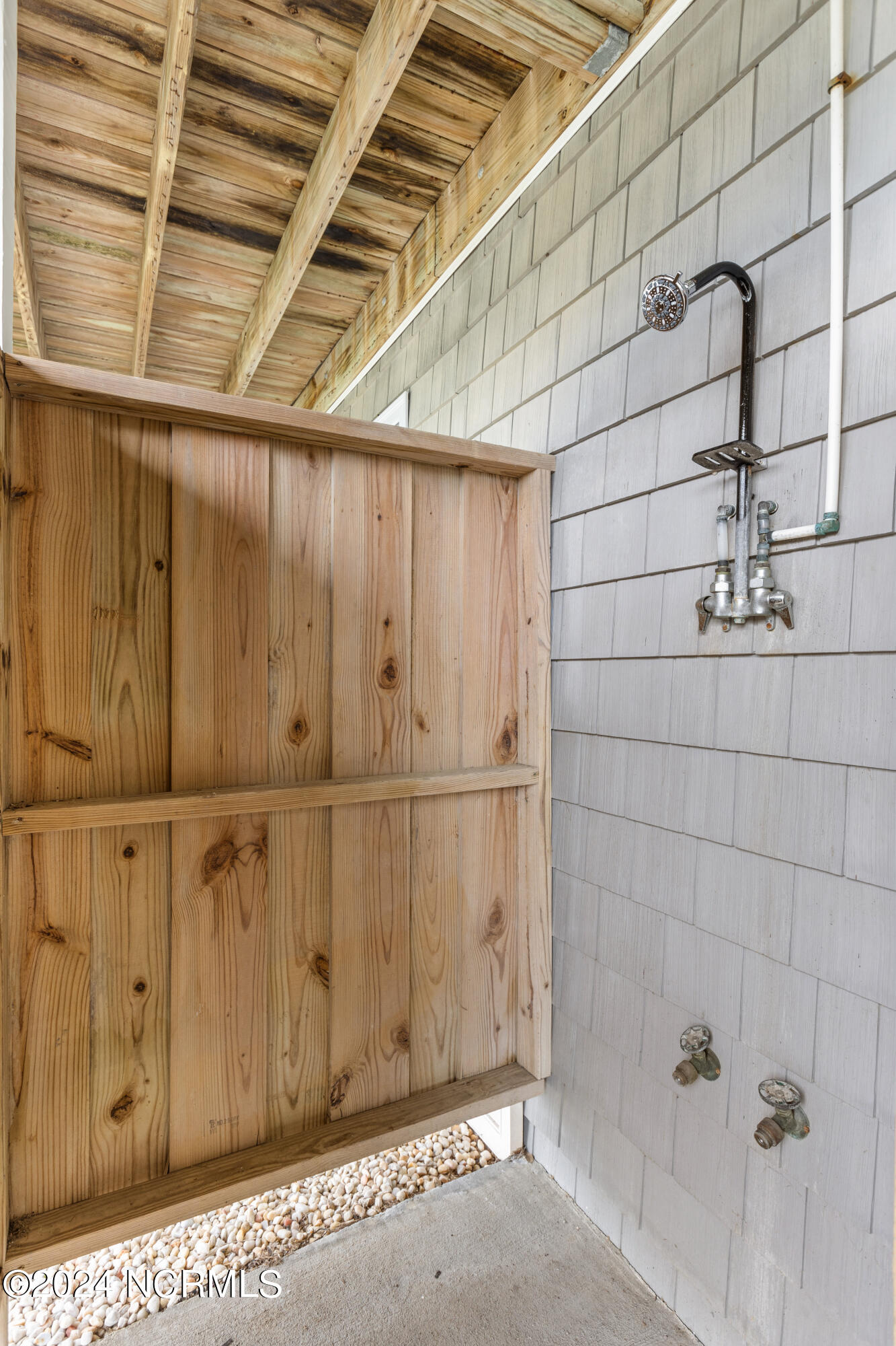 452 Chadwick Acres Road, 2