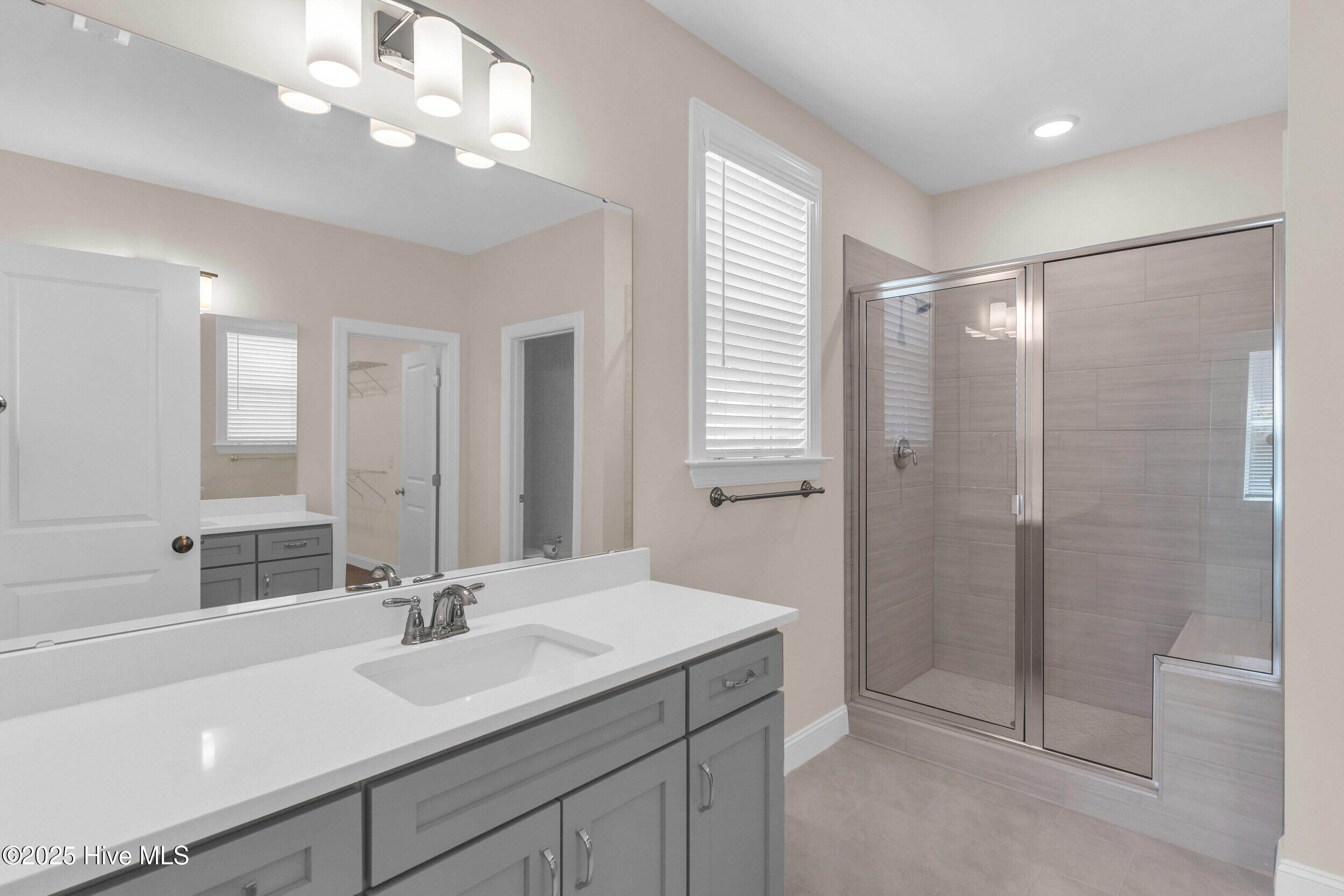 302 Sailor Sky Way, 414