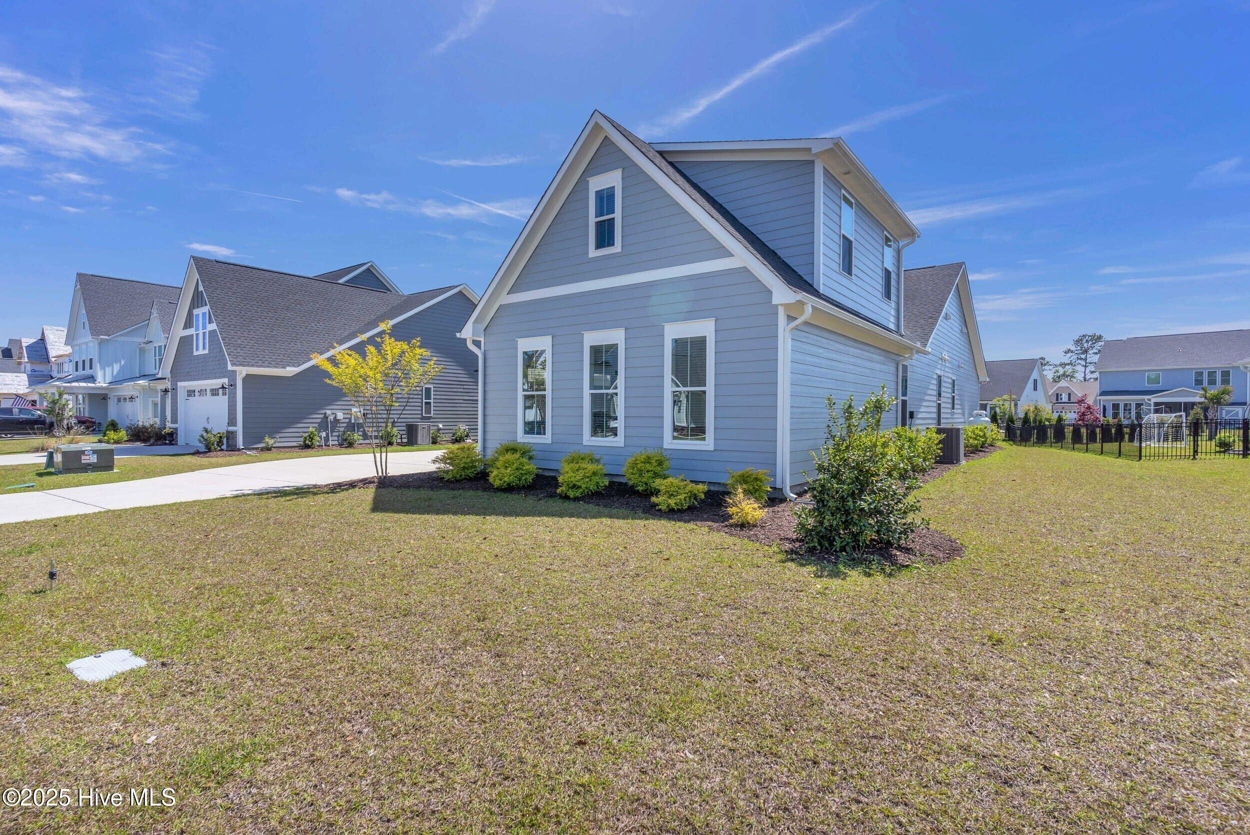 302 Sailor Sky Way, 414