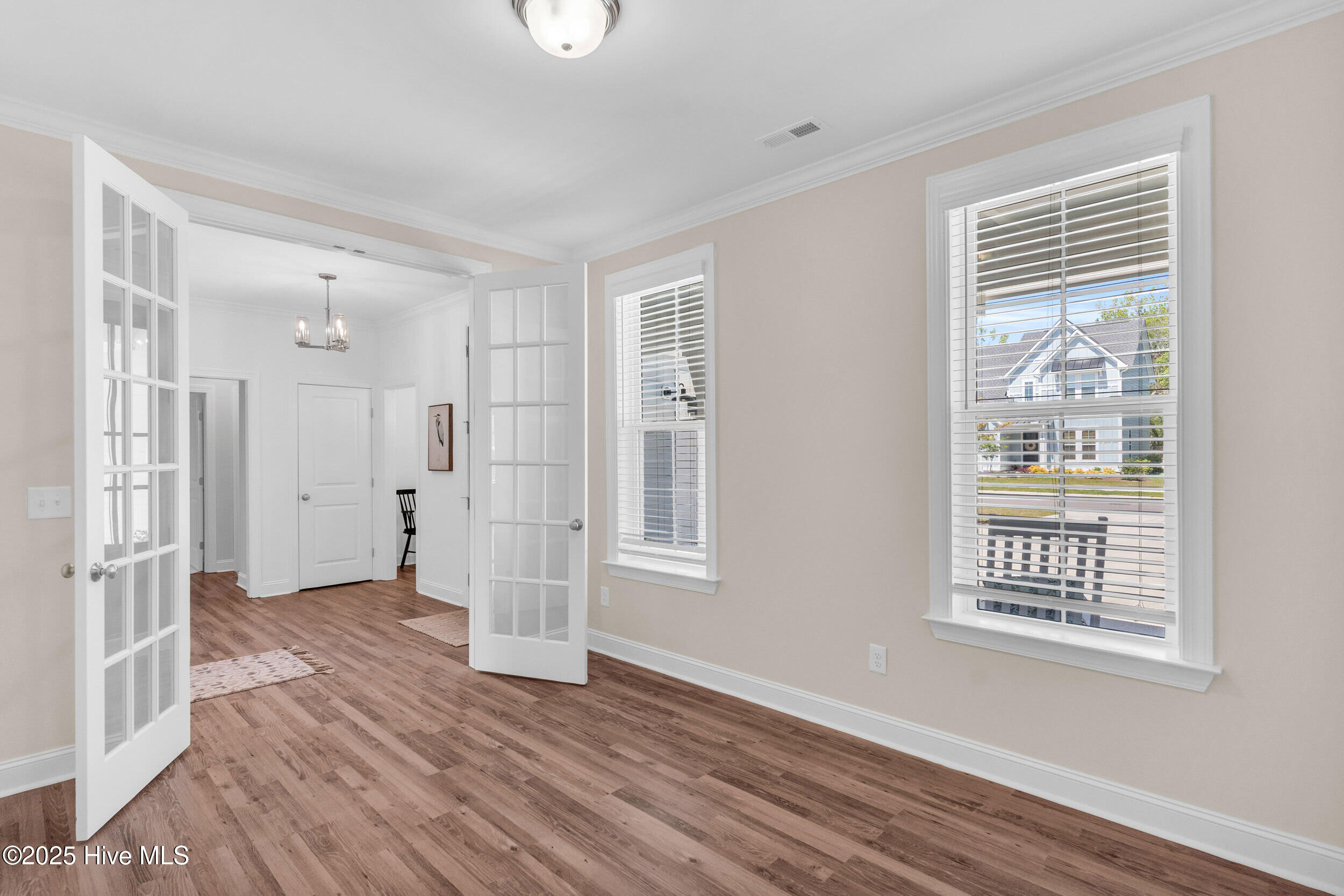 302 Sailor Sky Way, 414