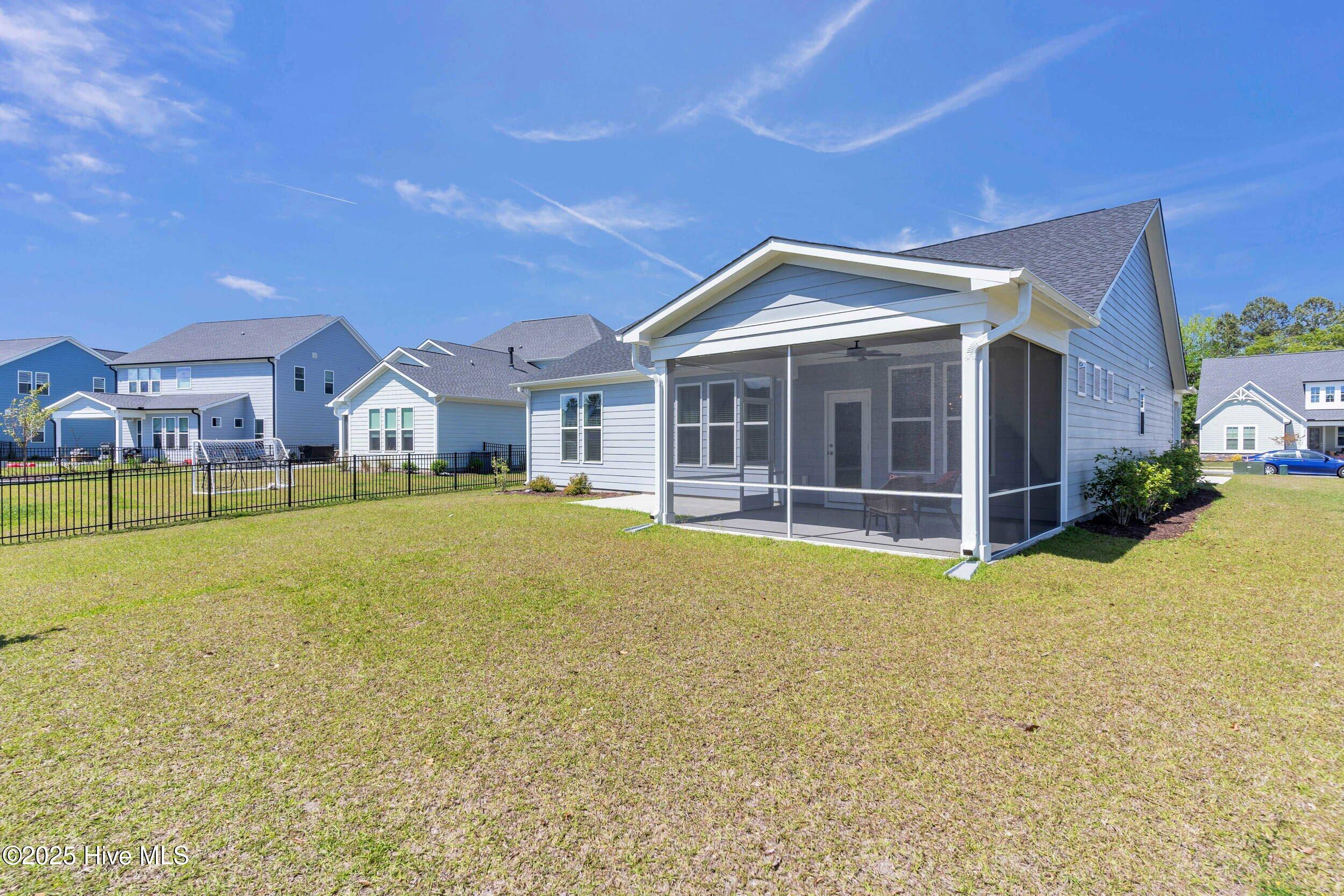 302 Sailor Sky Way, 414