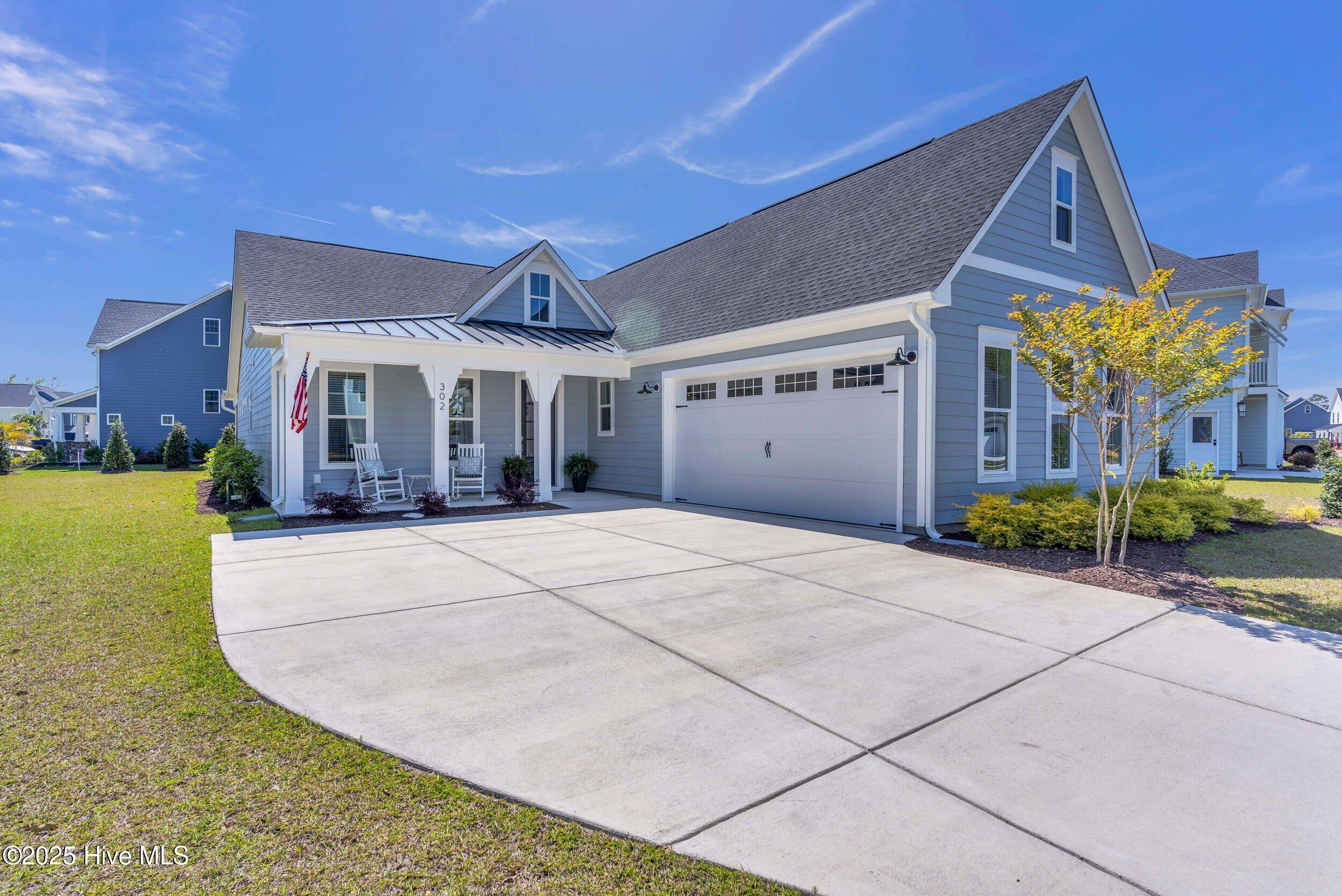 302 Sailor Sky Way, 414