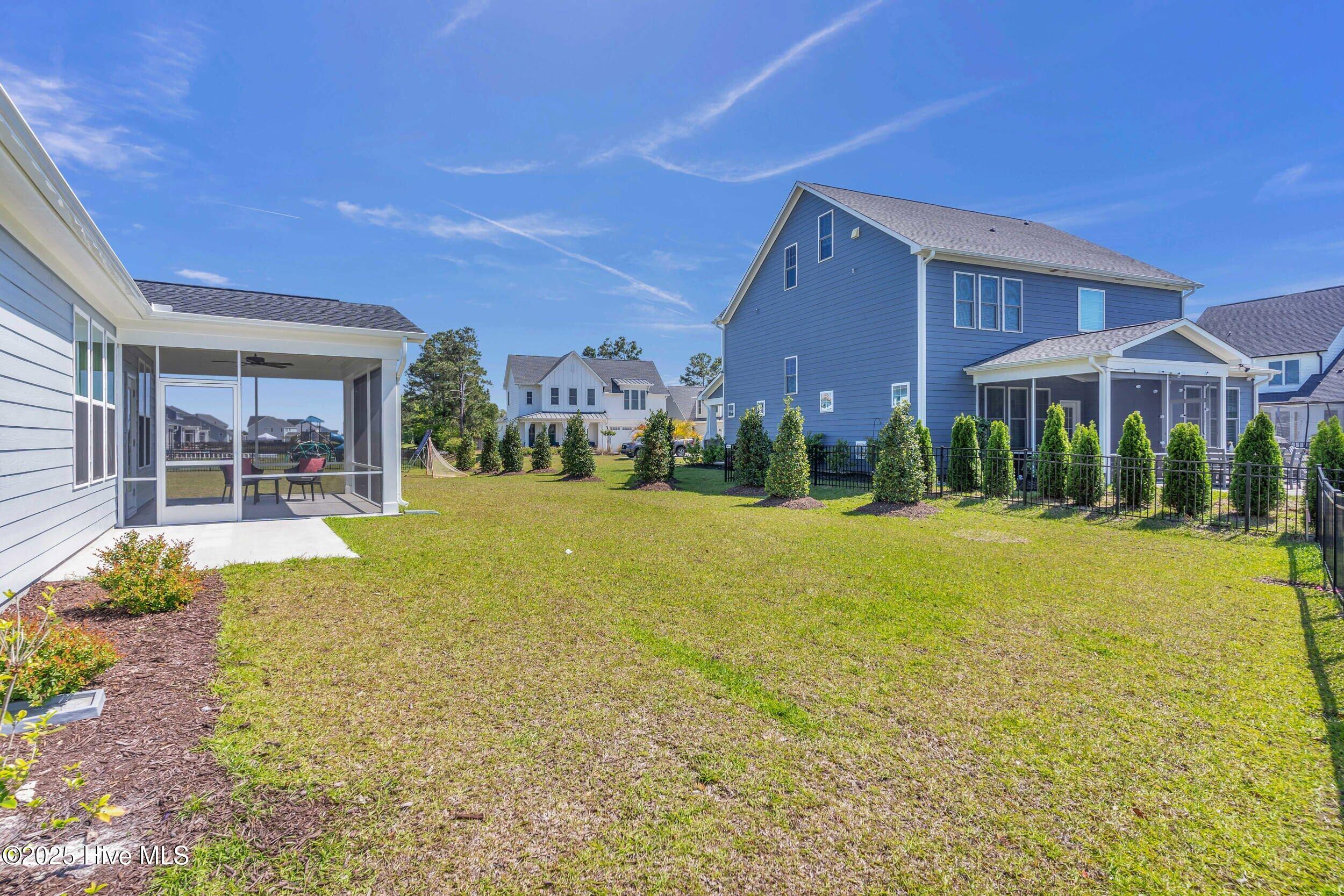 302 Sailor Sky Way, 414