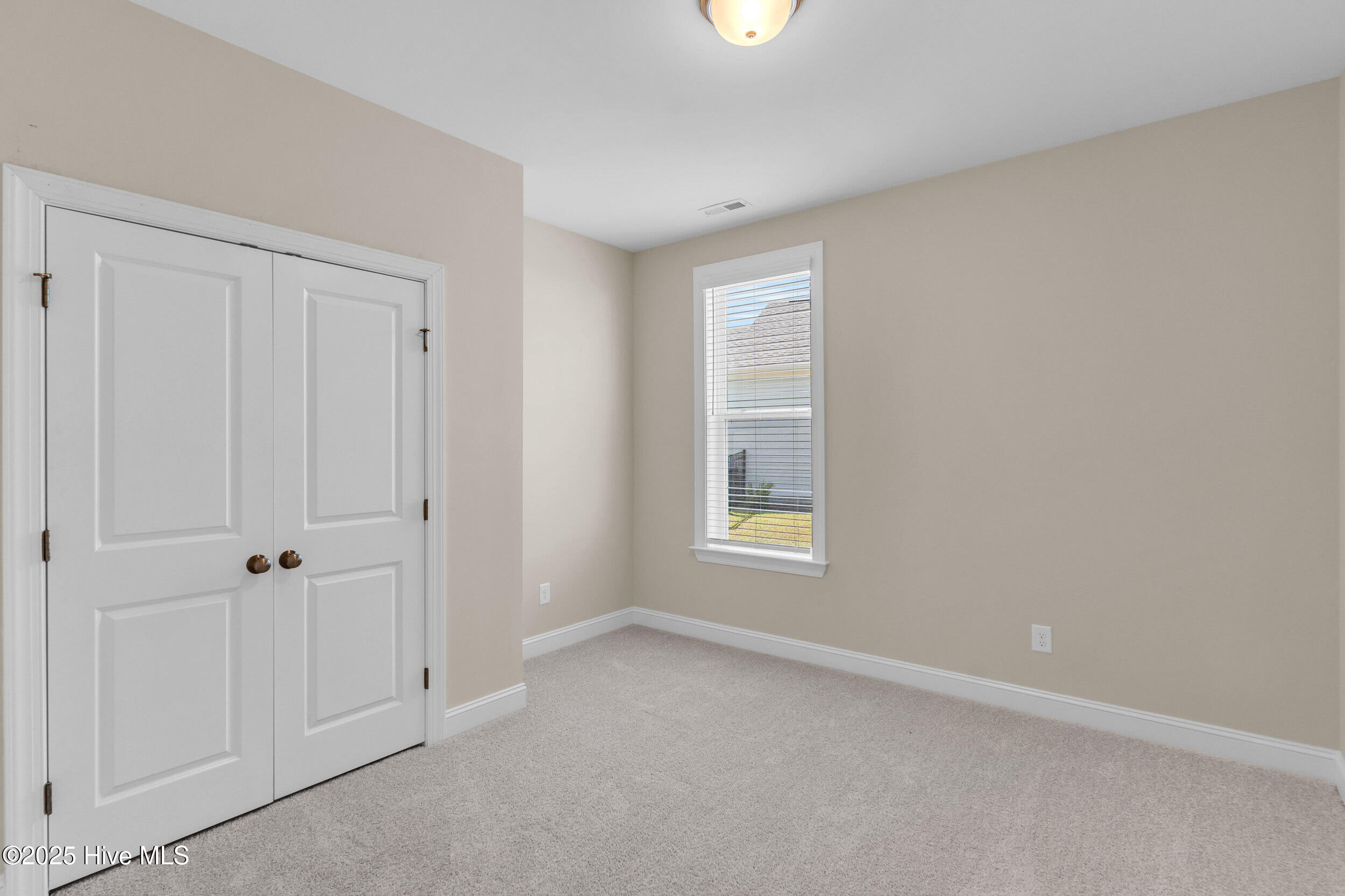 302 Sailor Sky Way, 414