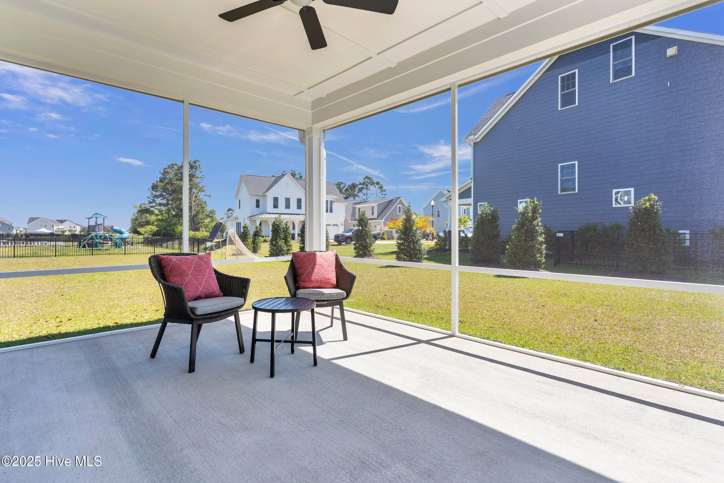 302 Sailor Sky Way, 414