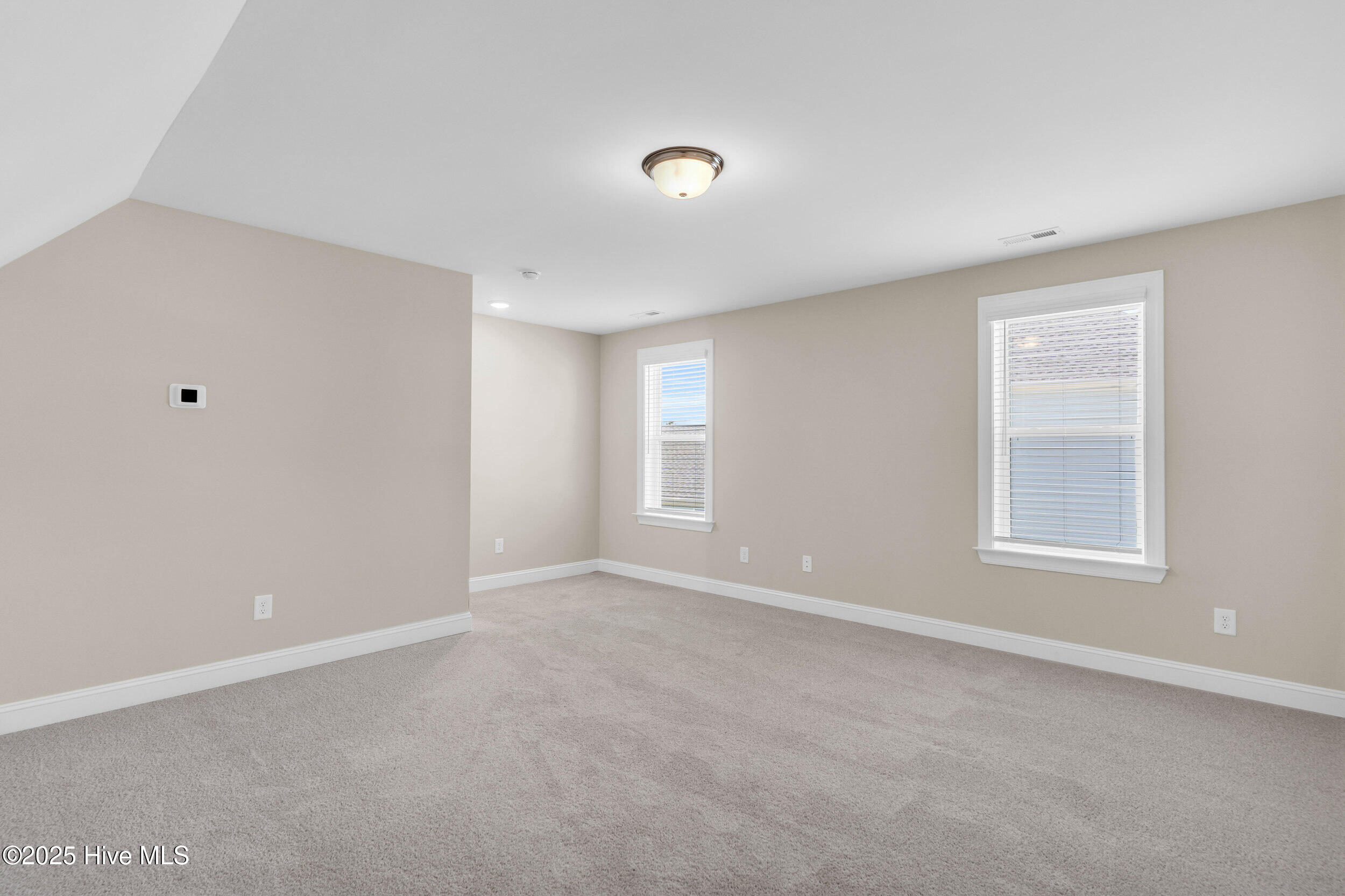 302 Sailor Sky Way, 414