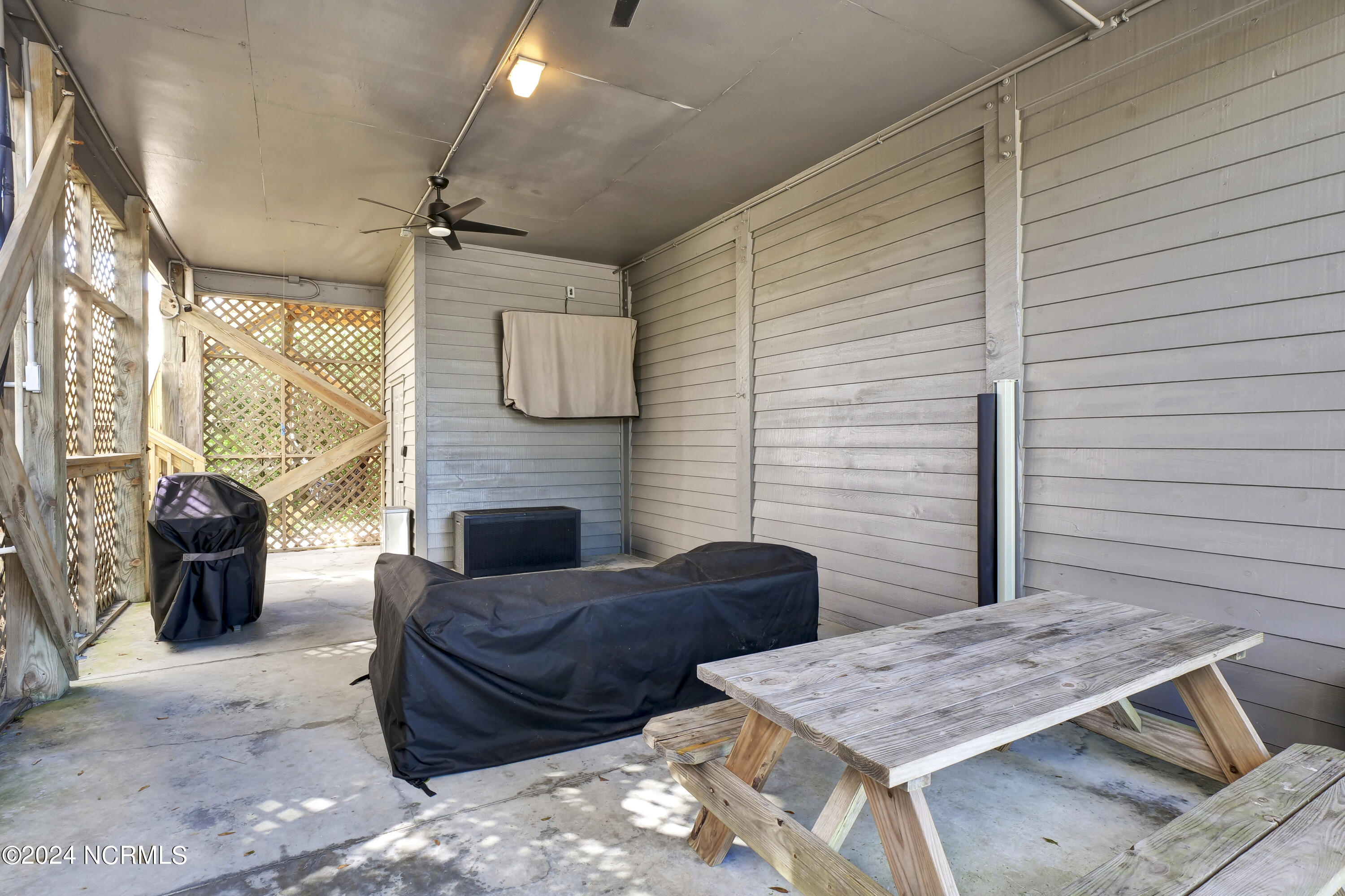 102 B Windward Drive