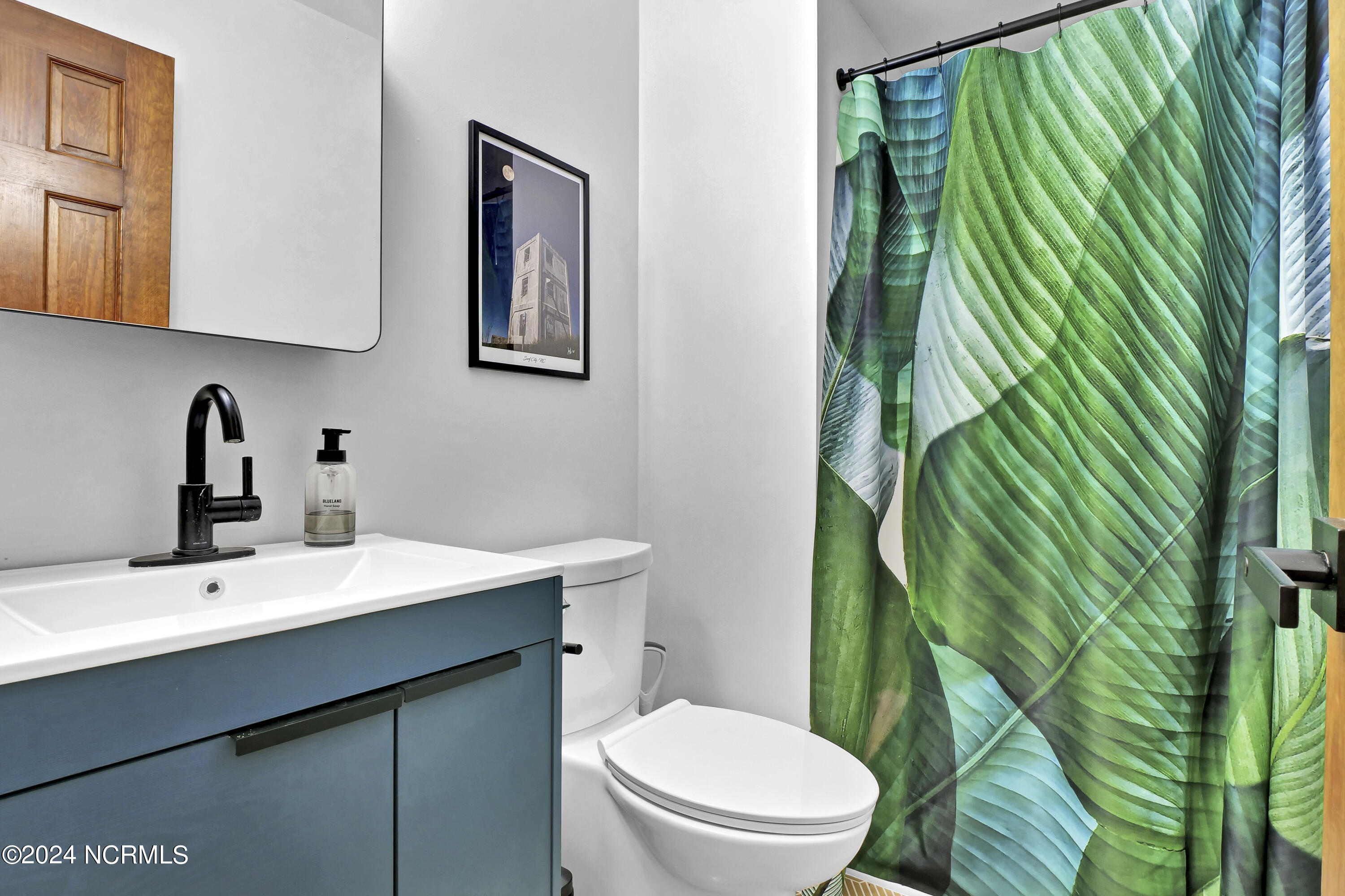 102 B Windward Drive