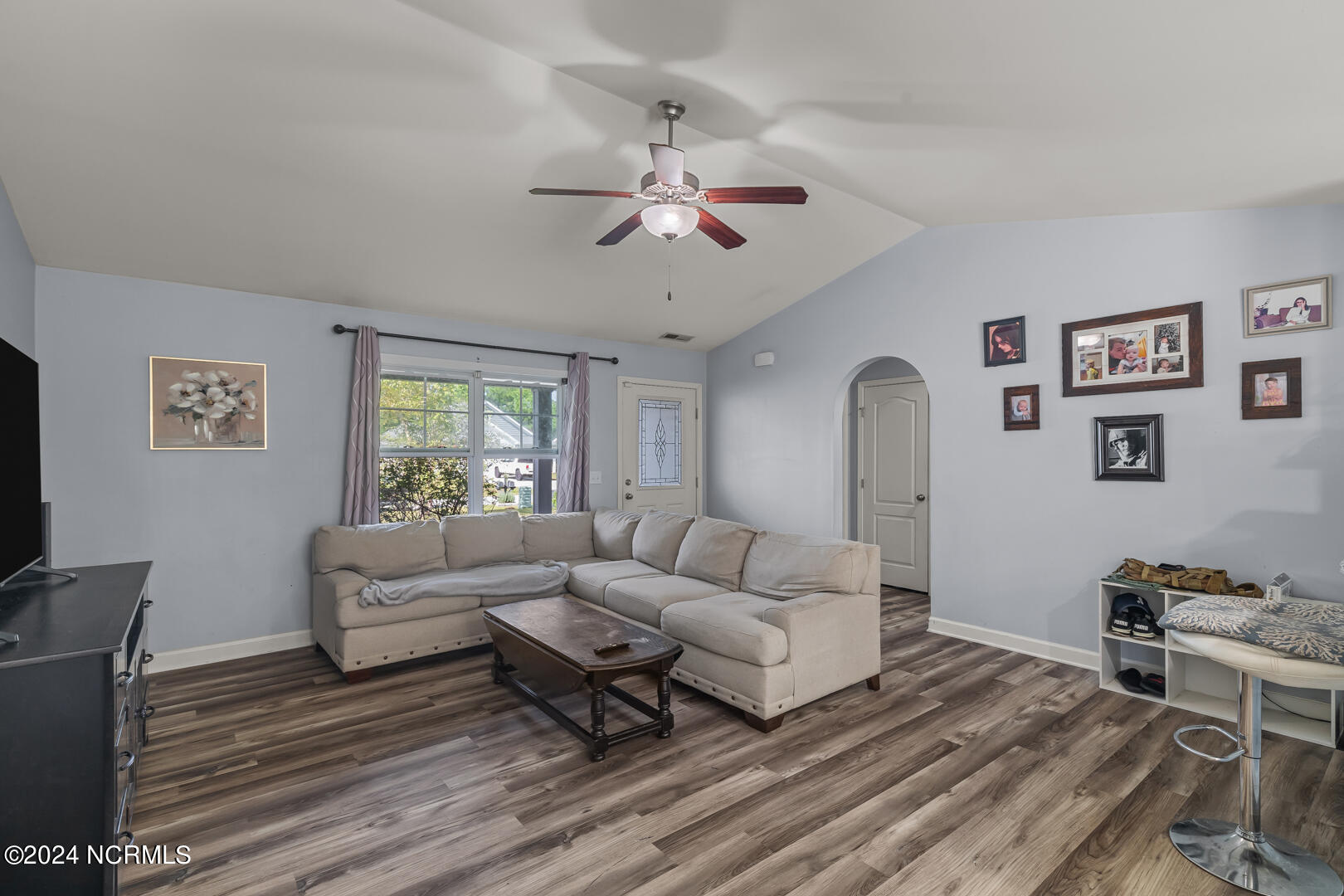 419 Blue Pennant Court