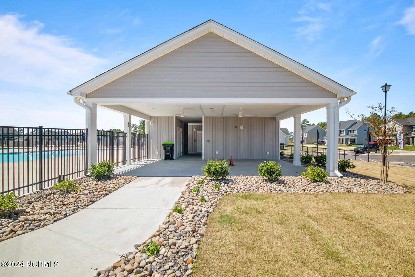 419 Blue Pennant Court