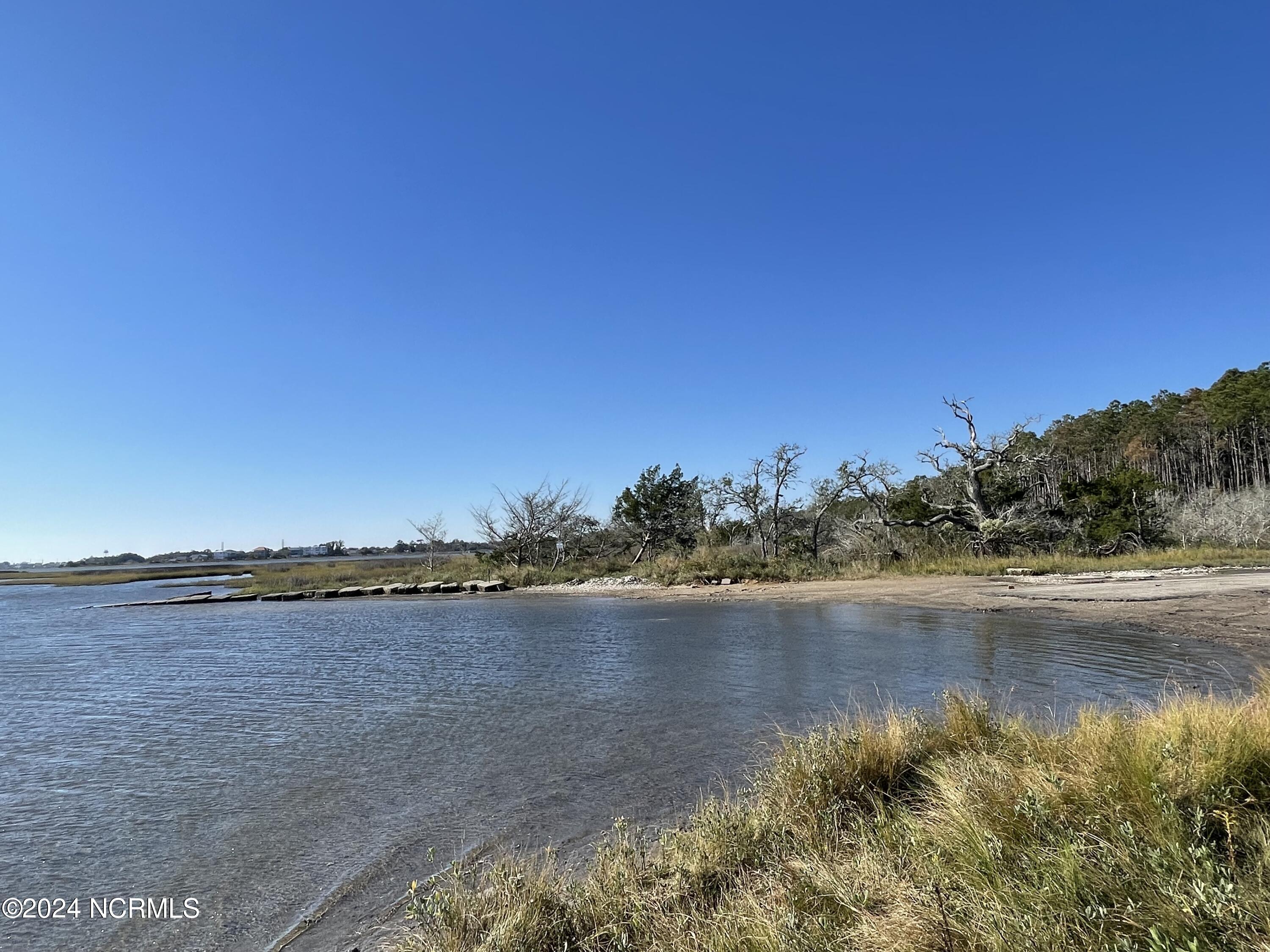 Lot 4 4 Shark Landing