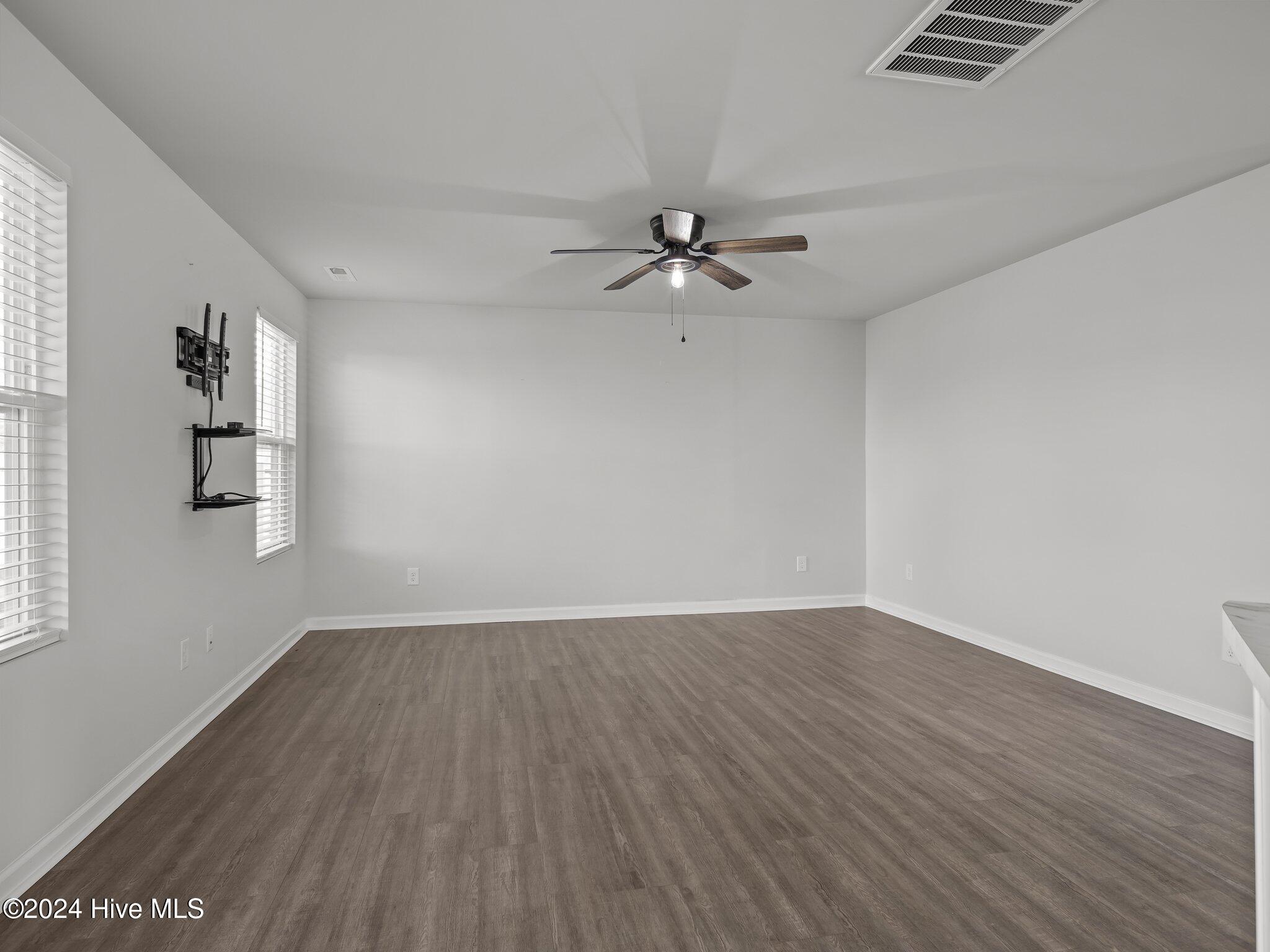 405 Hope Lane