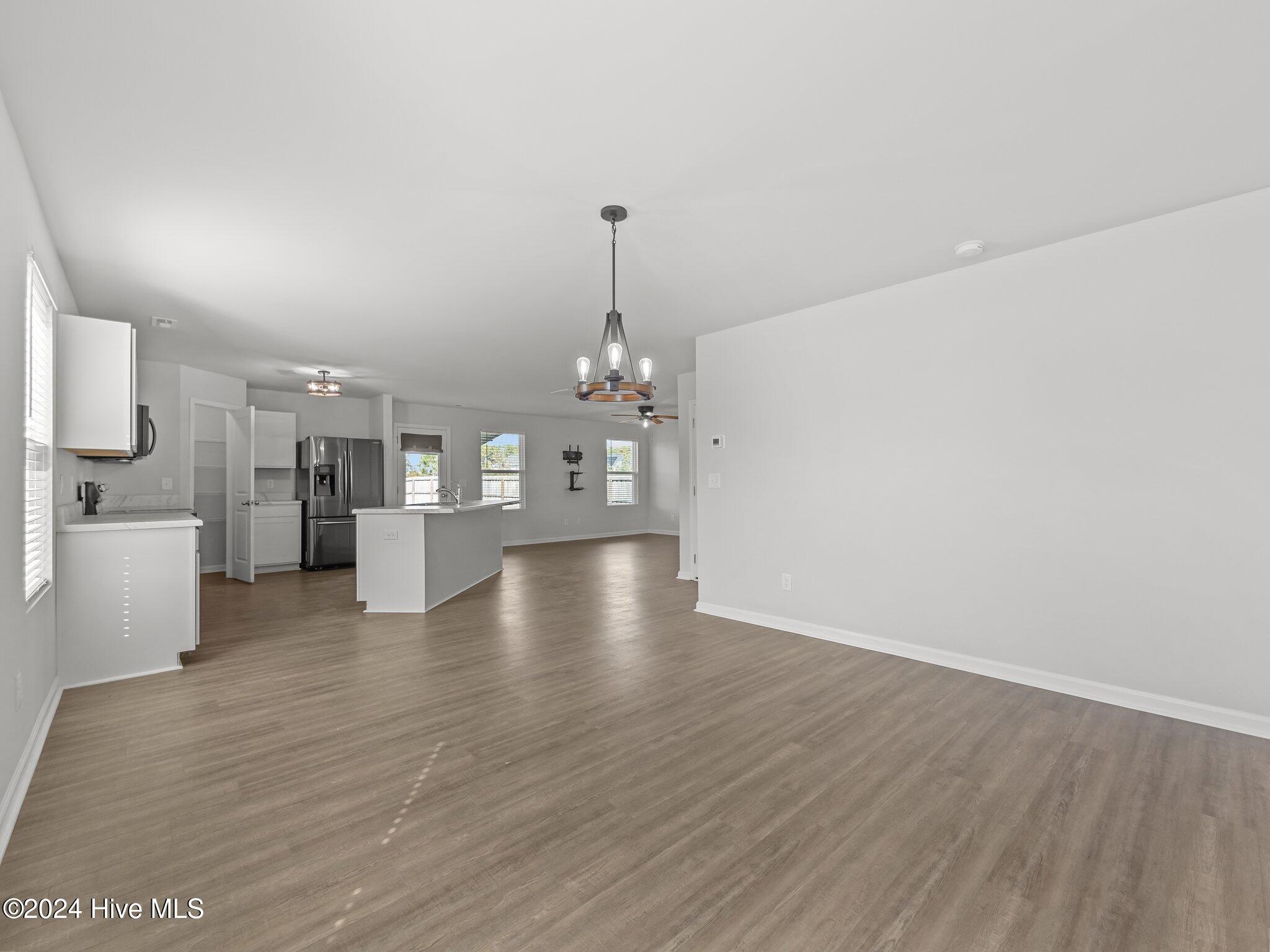 405 Hope Lane