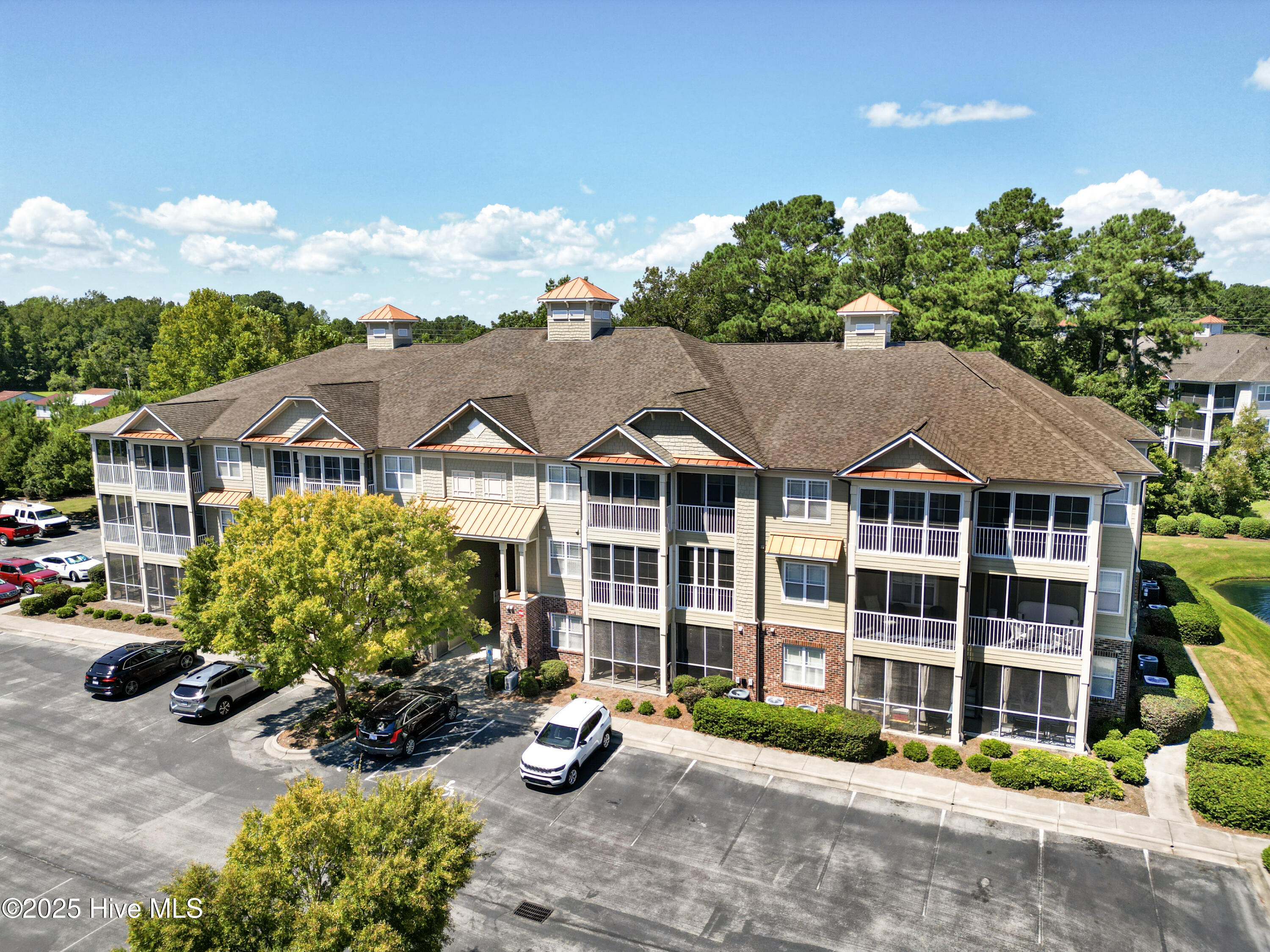 395 S Crow Creek Drive NW, 1513