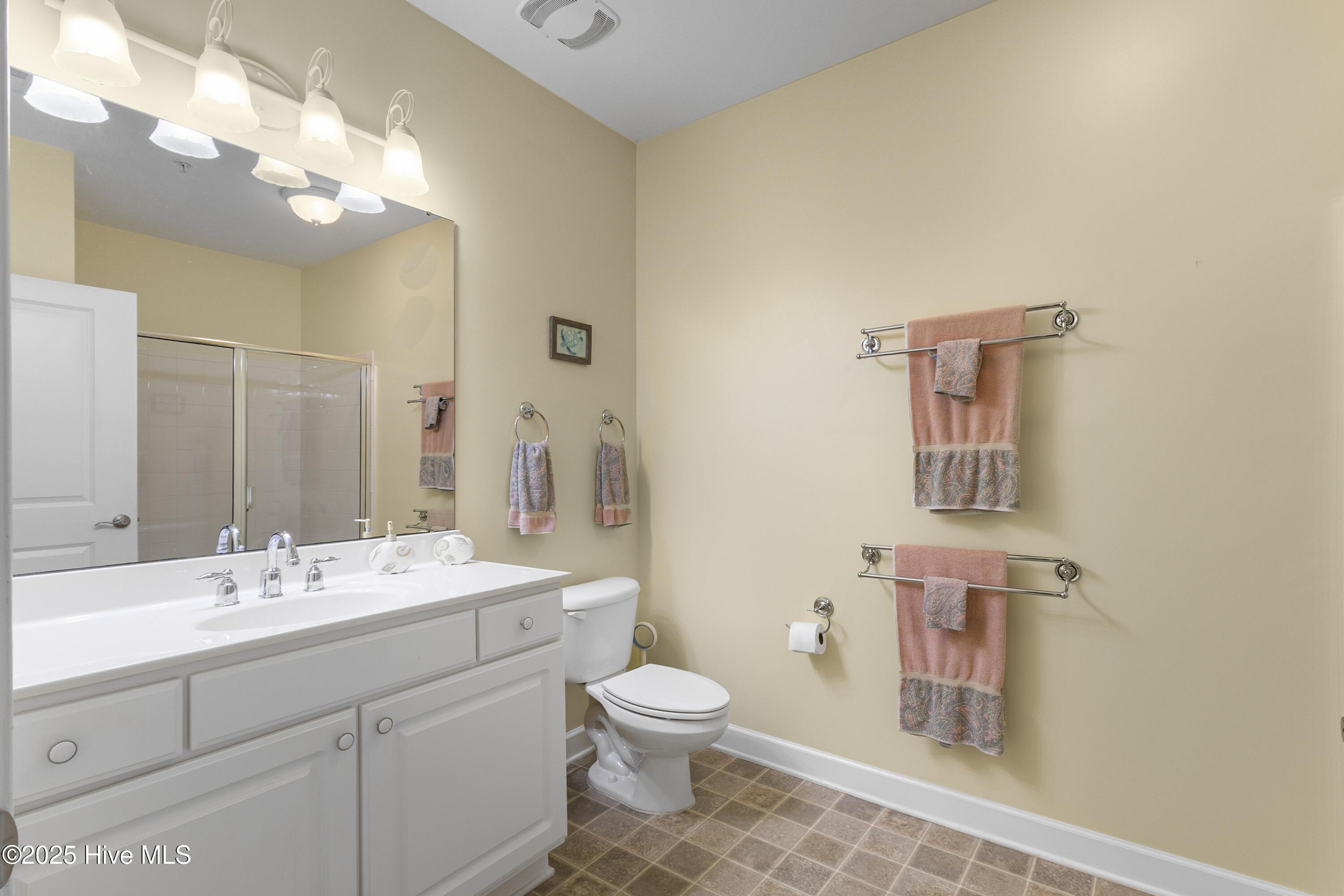 395 S Crow Creek Drive NW, 1513
