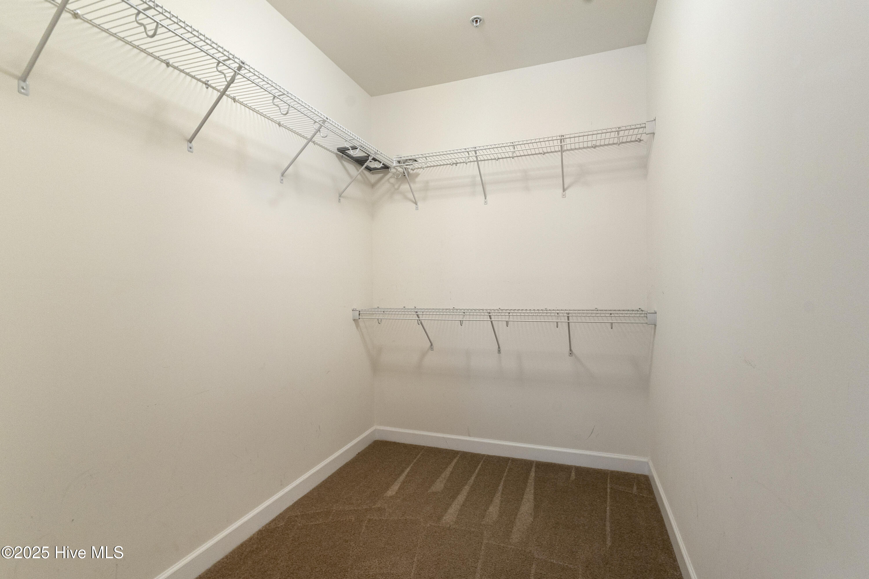 395 S Crow Creek Drive NW, 1513