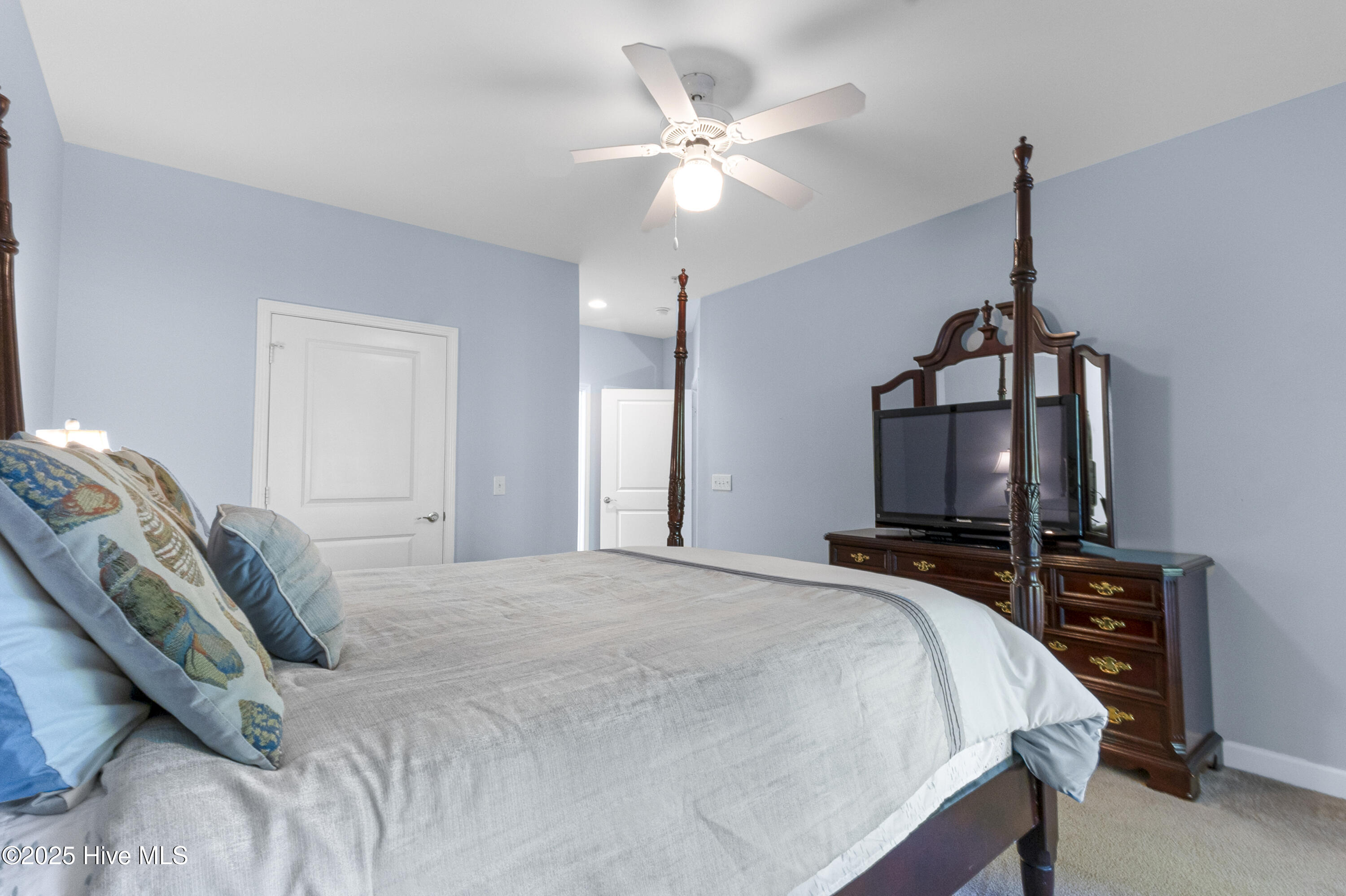 395 S Crow Creek Drive NW, 1513