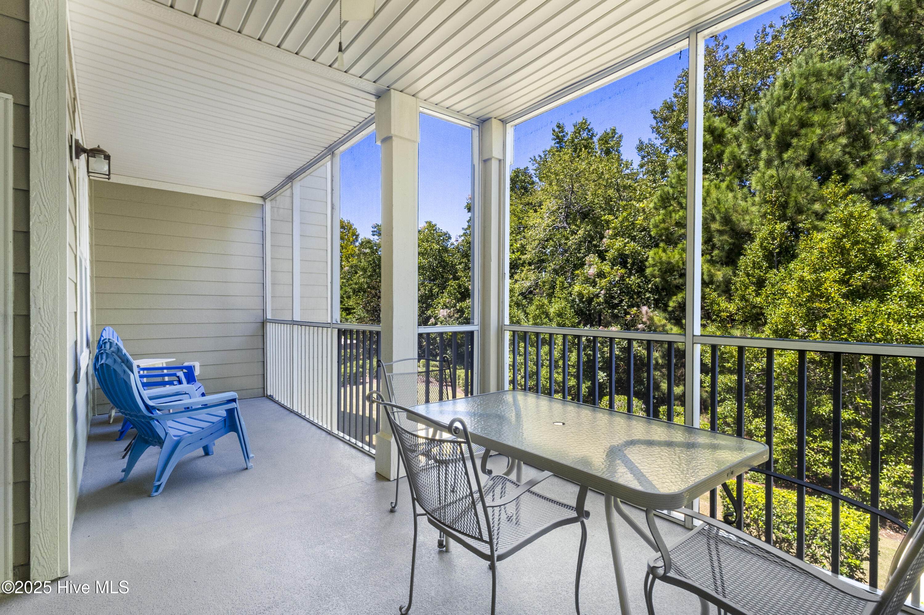 395 S Crow Creek Drive NW, 1513