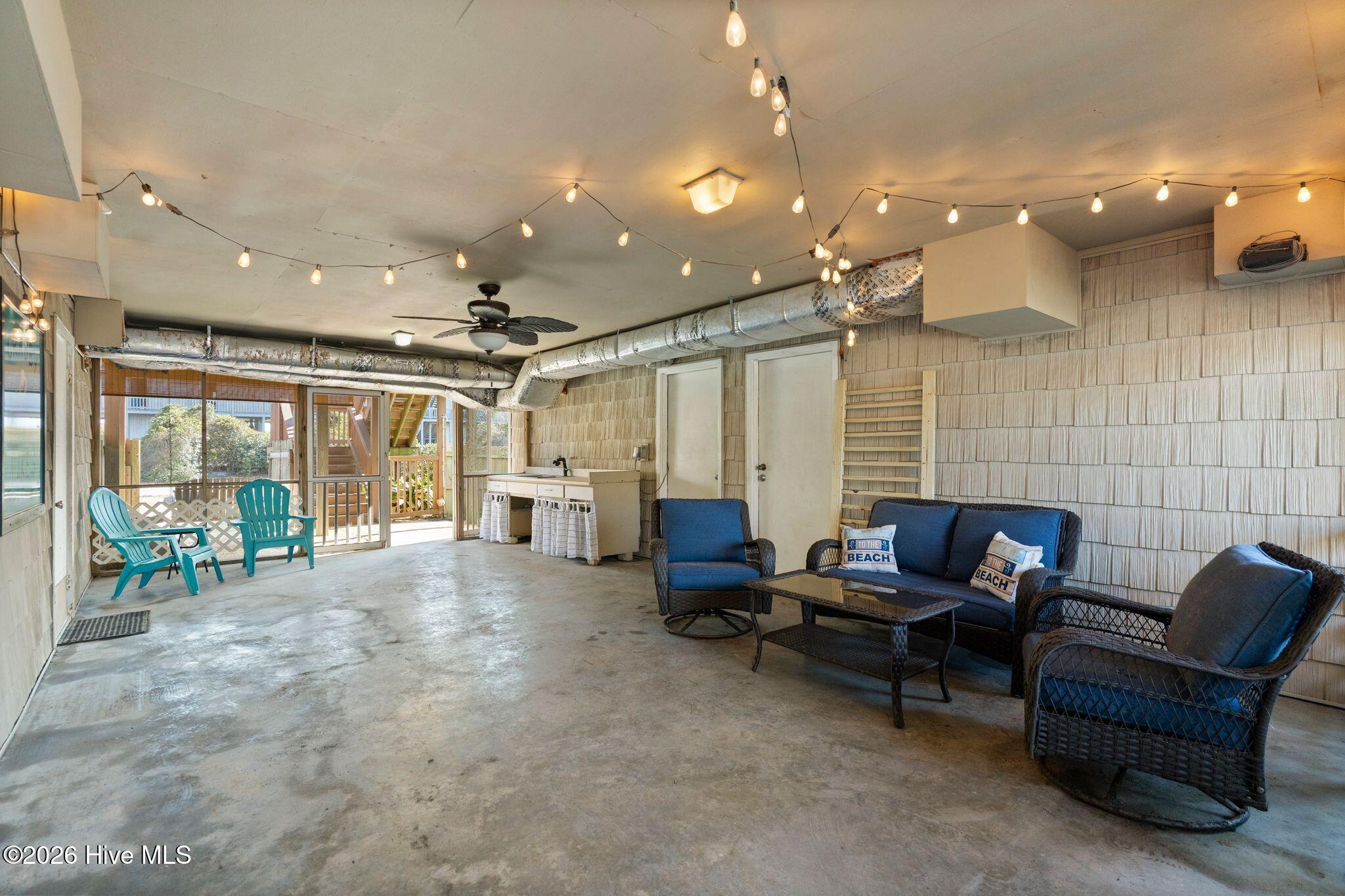 714 Ocean Boulevard