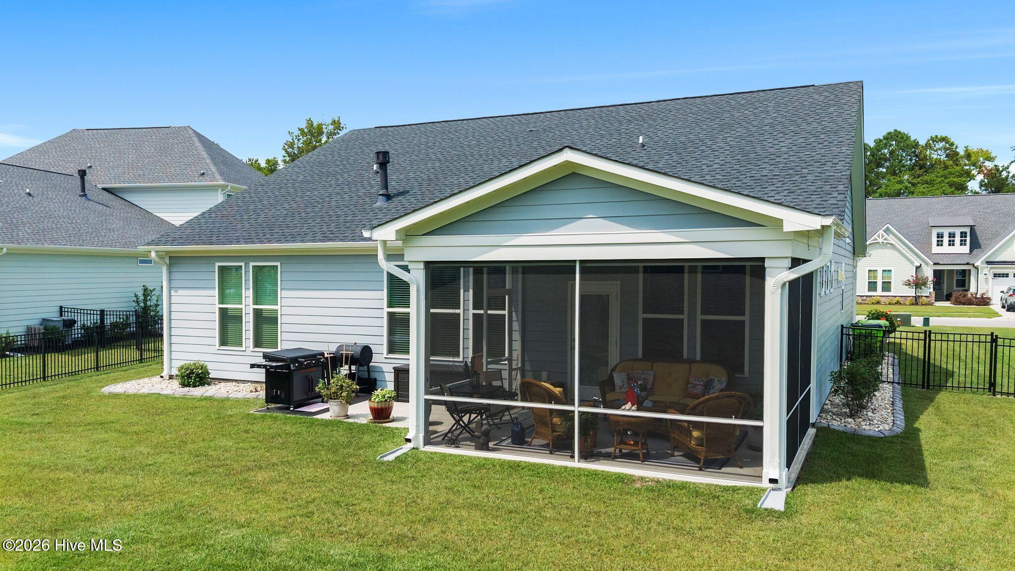 302 Sailor Sky Way