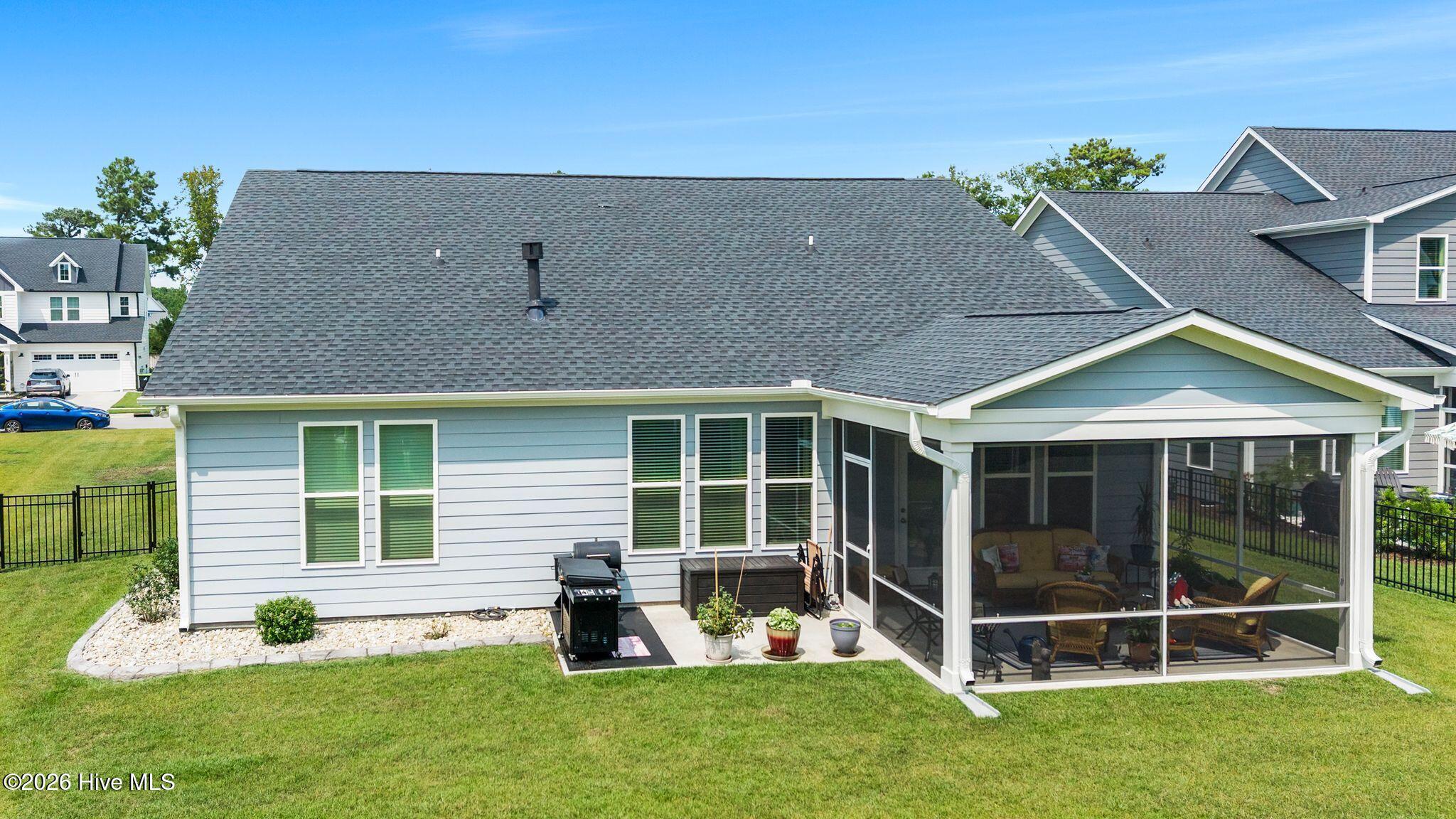 302 Sailor Sky Way