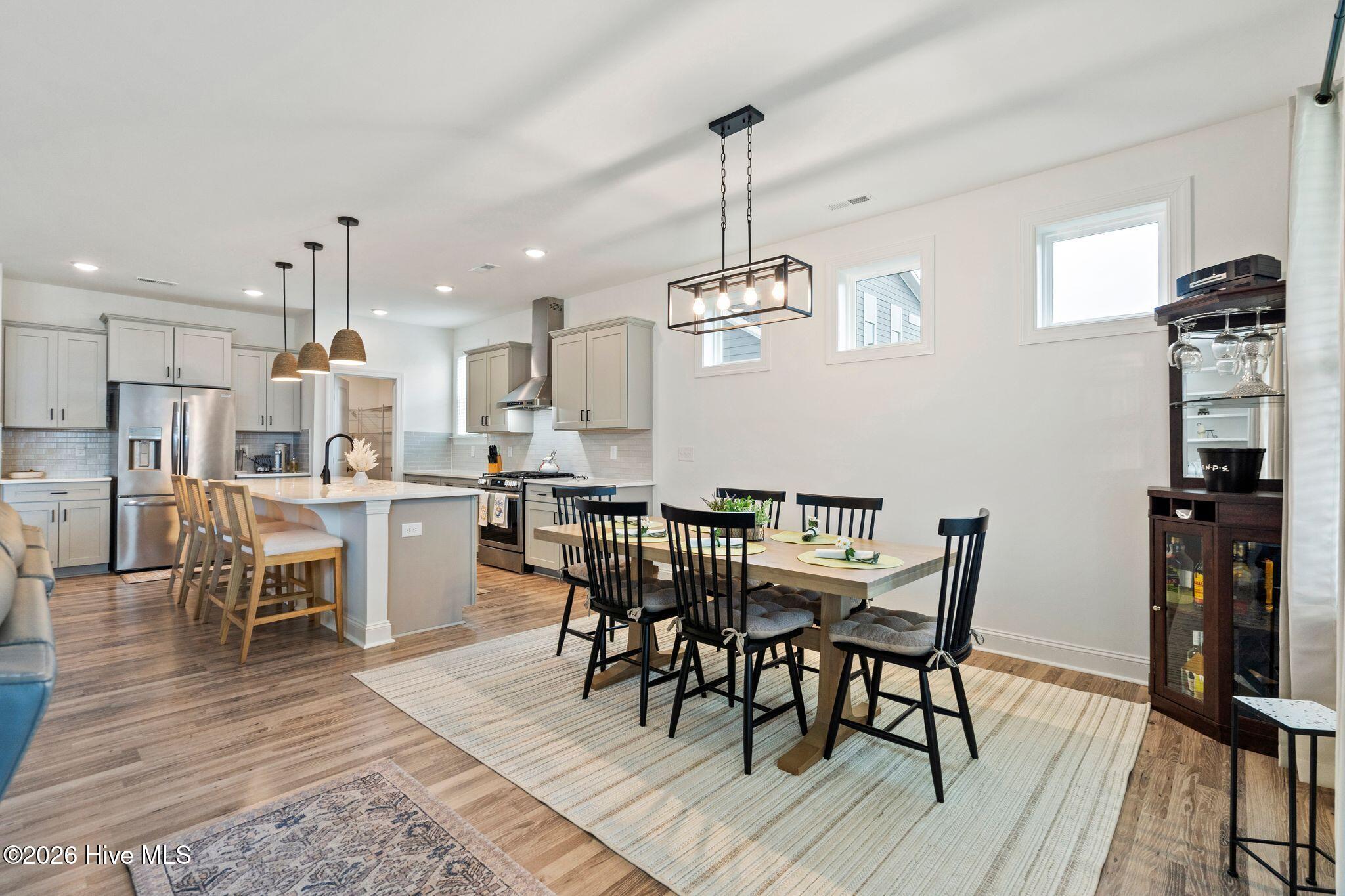 302 Sailor Sky Way