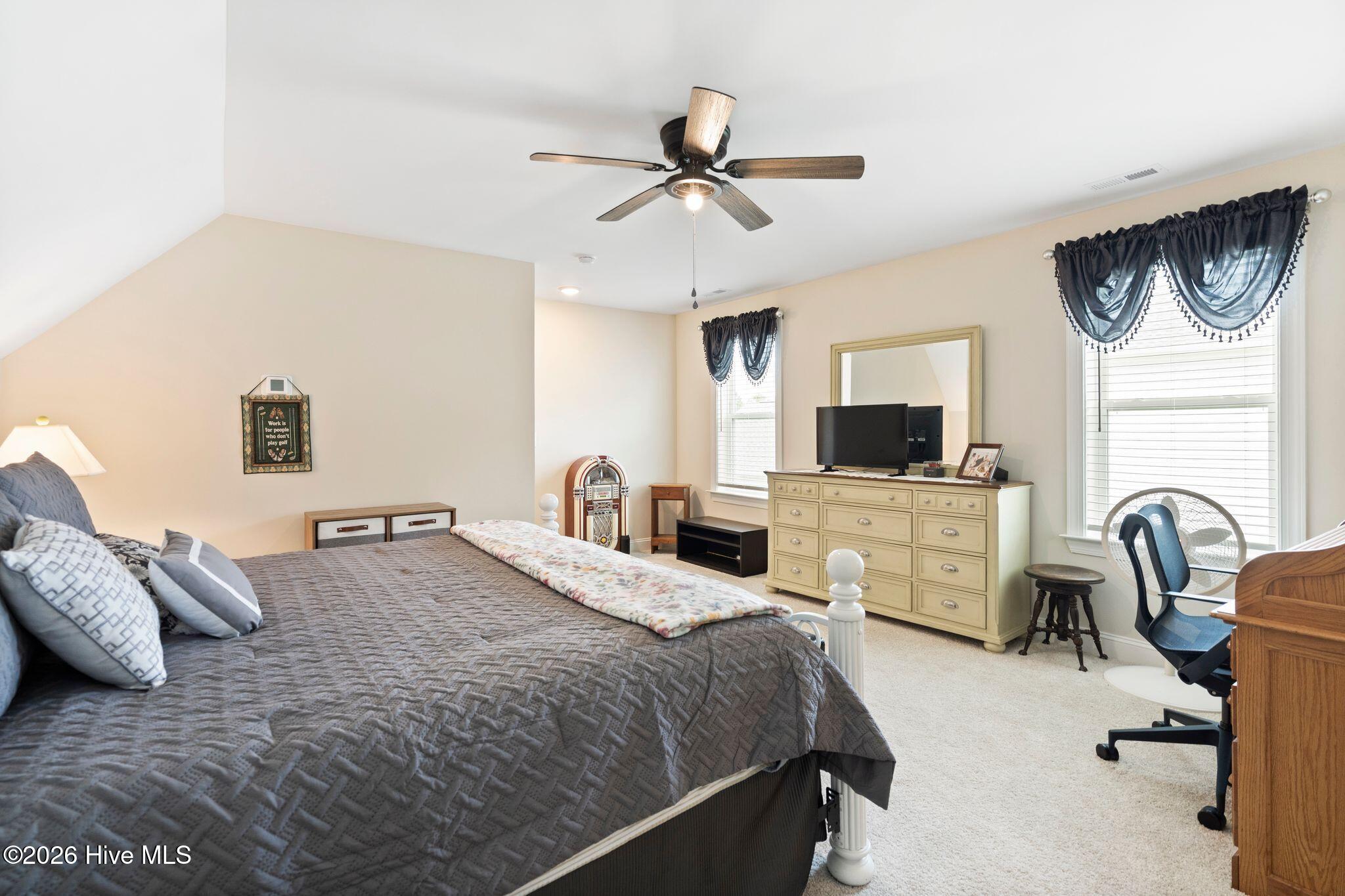 302 Sailor Sky Way