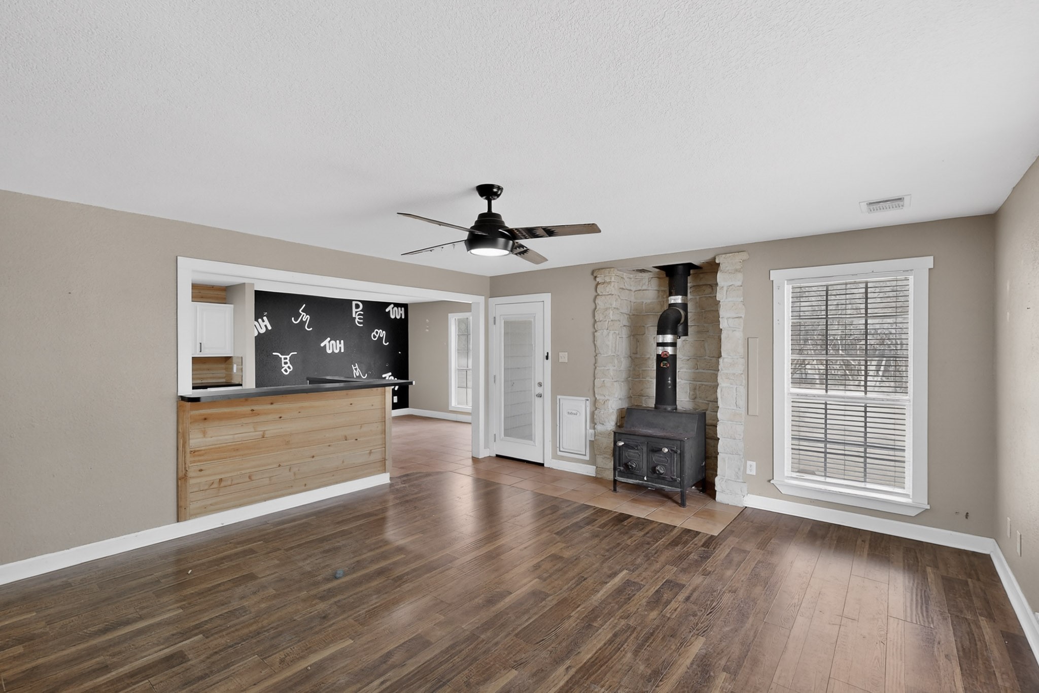 4600 Hunters Glen Court