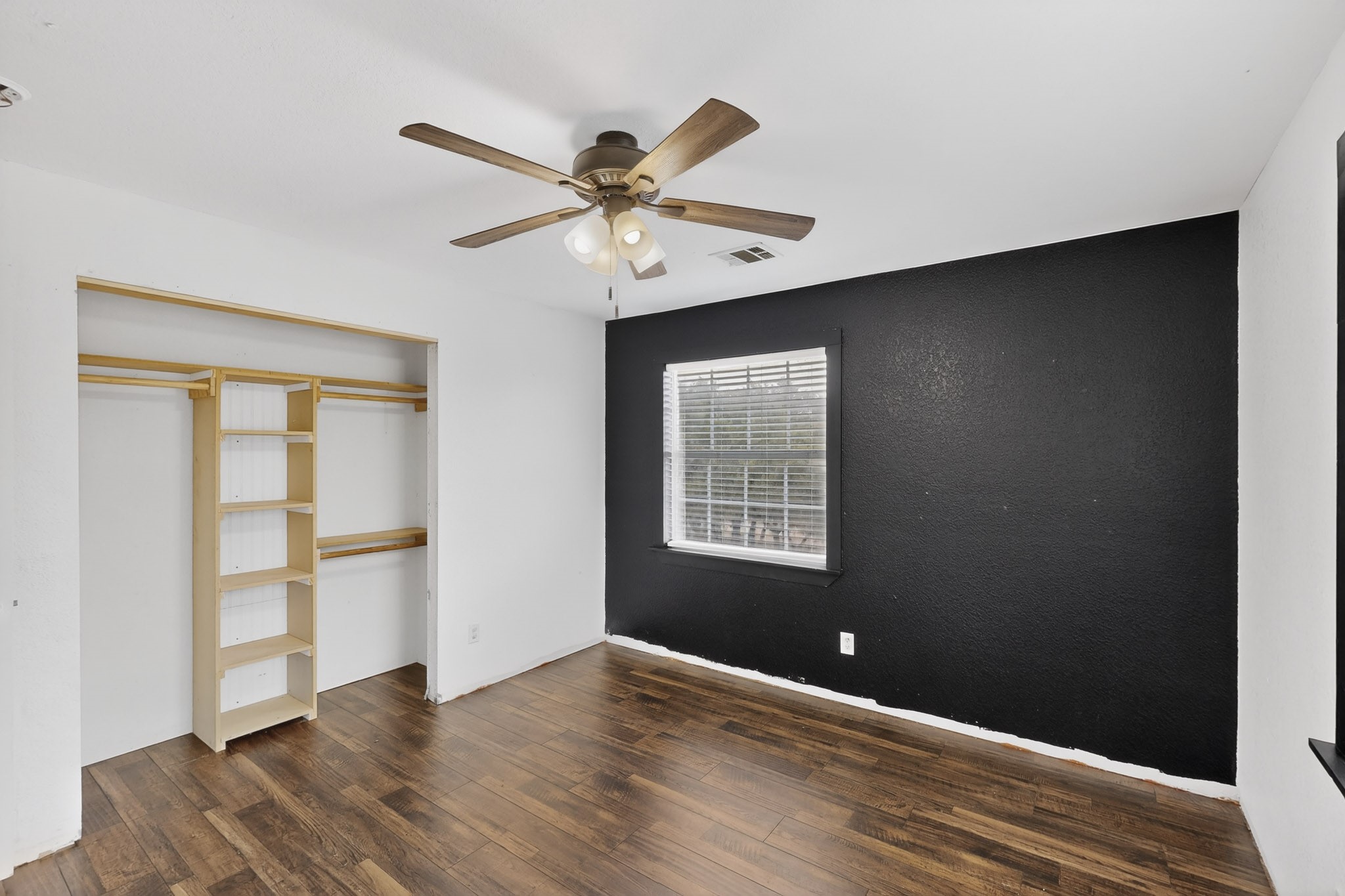 4600 Hunters Glen Court