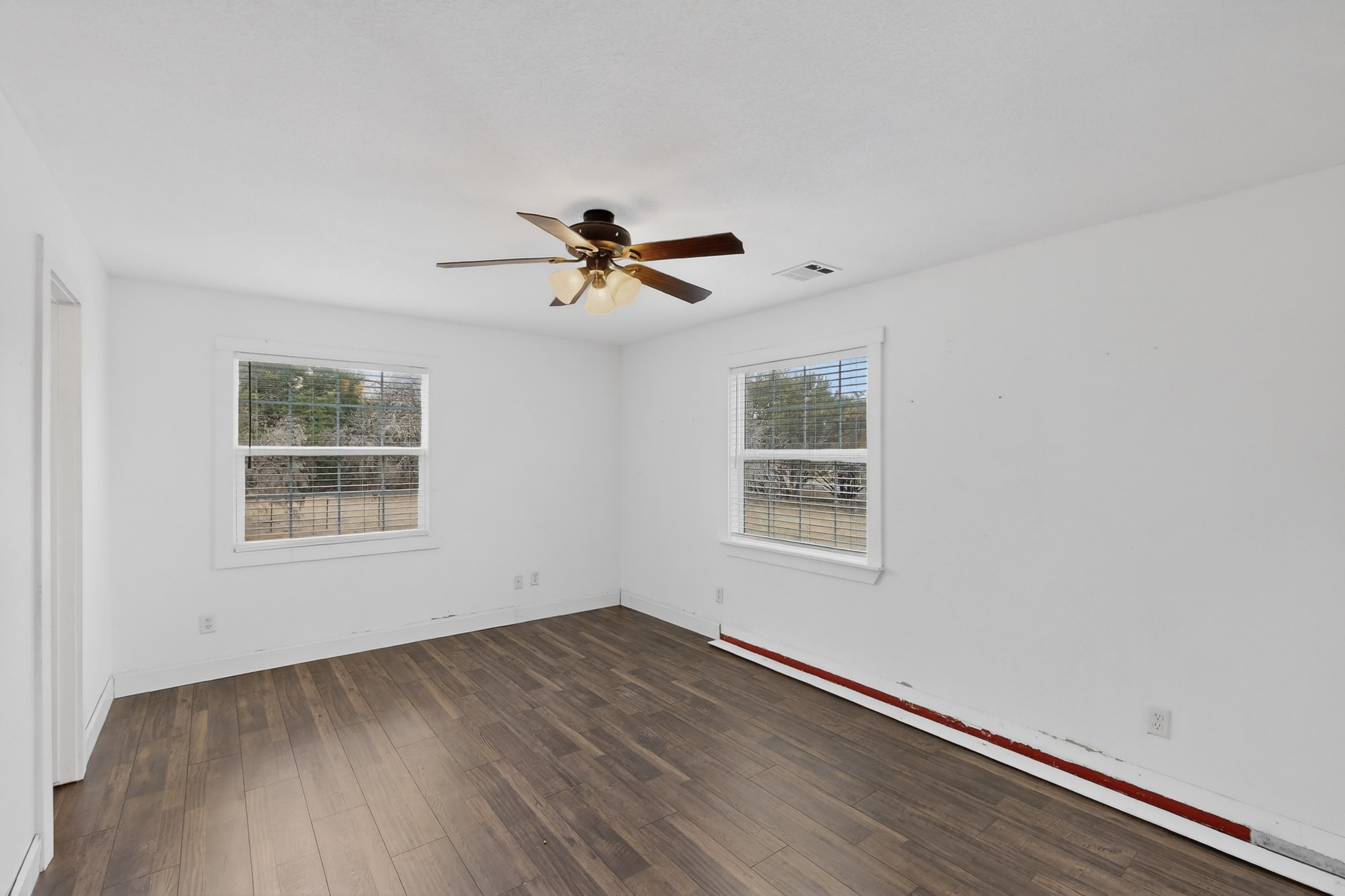 4600 Hunters Glen Court