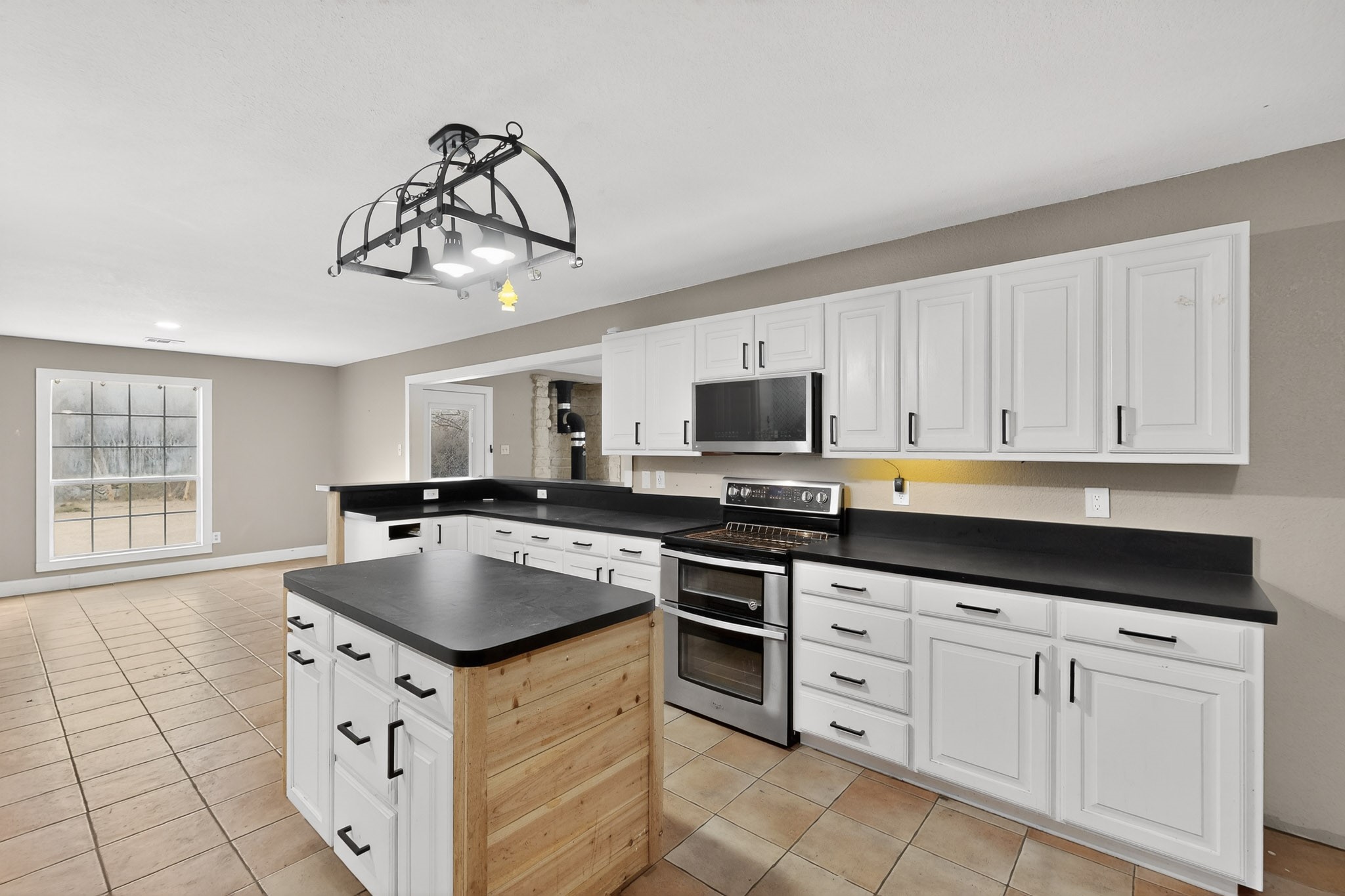 4600 Hunters Glen Court