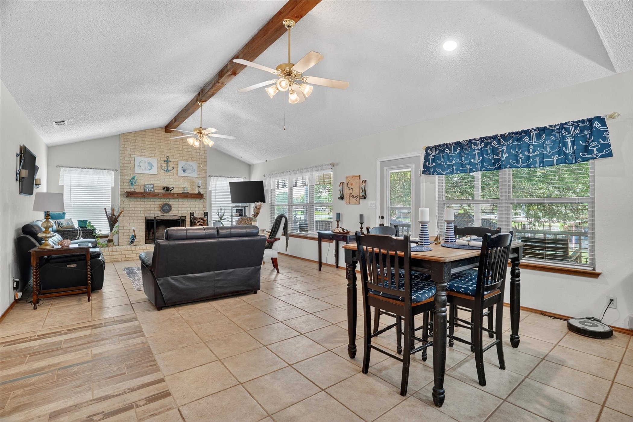 4204 Chaparral Court