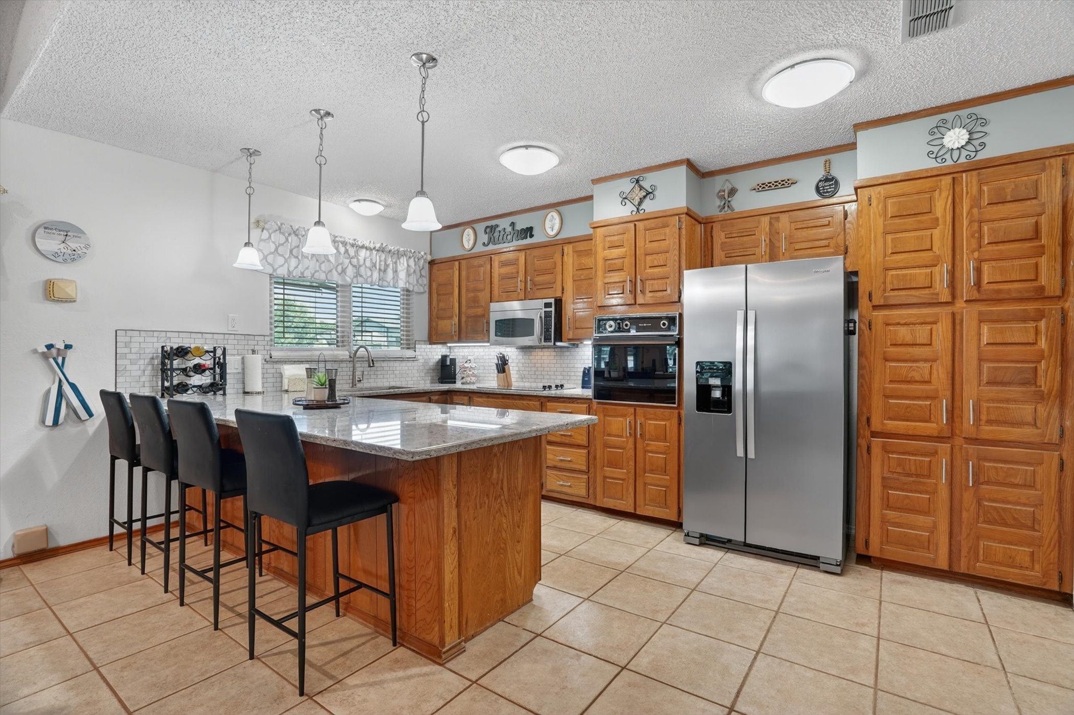 4204 Chaparral Court