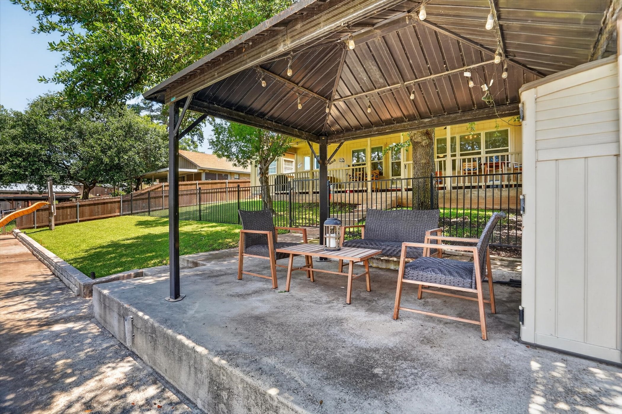 4204 Chaparral Court