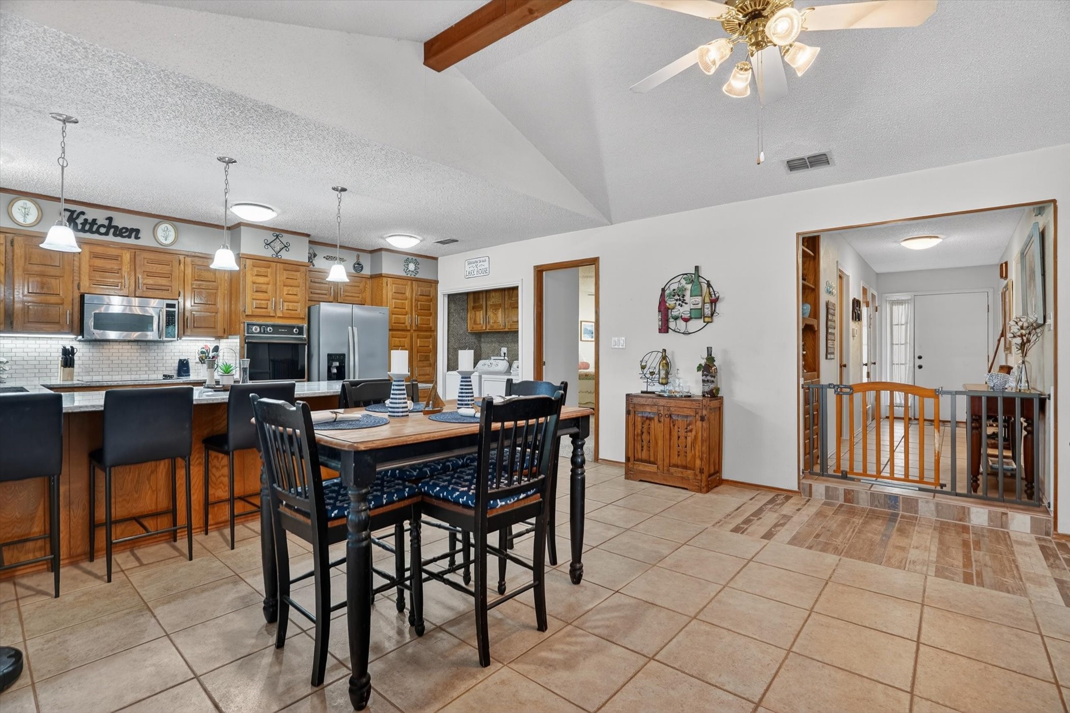 4204 Chaparral Court